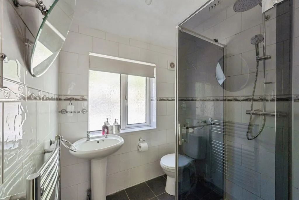 3 bed Semi-Detached