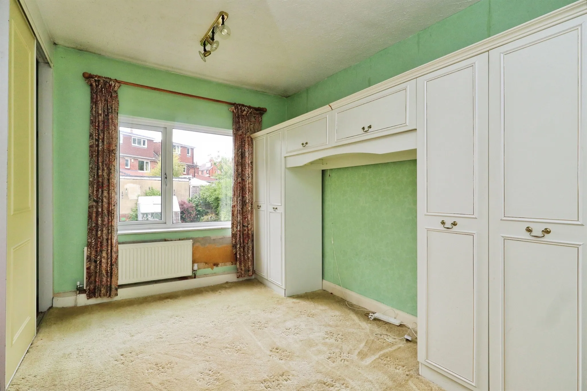 3 bed Semi-Detached