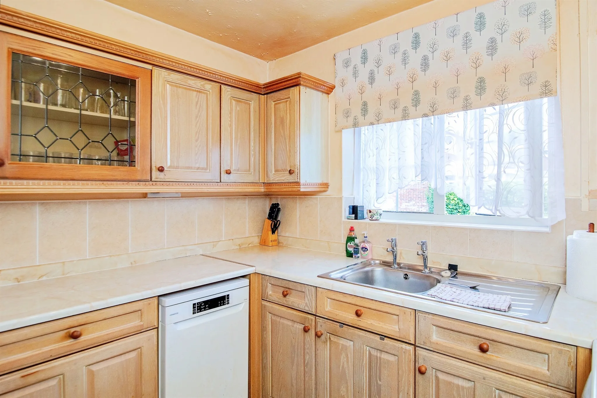 1 bed Semi-Detached Bungalow
