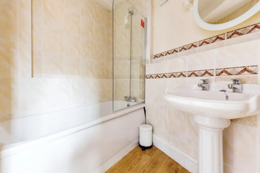 2 bed Apartment