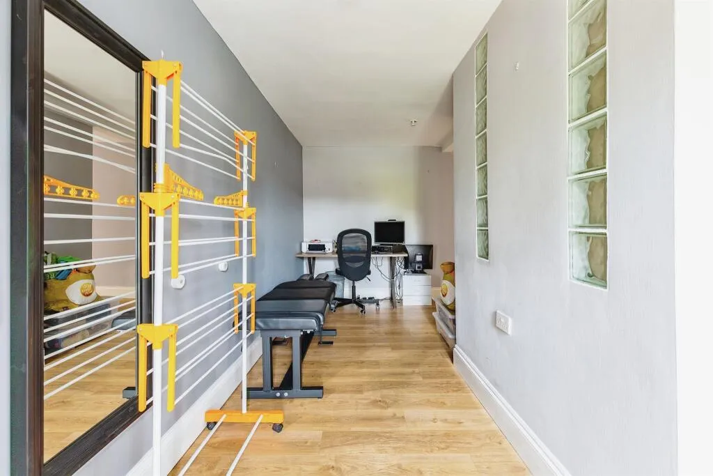 2 bed Apartment
