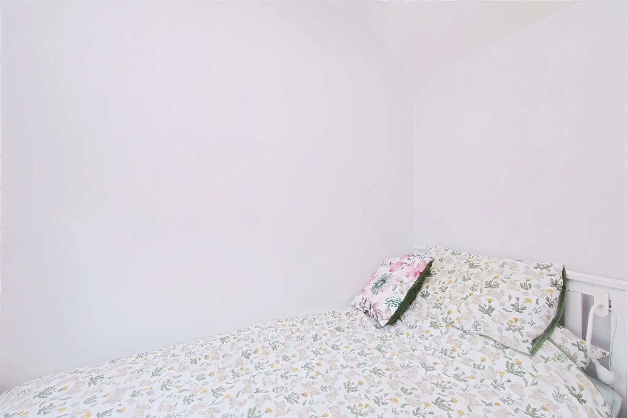 2 bed Character Property