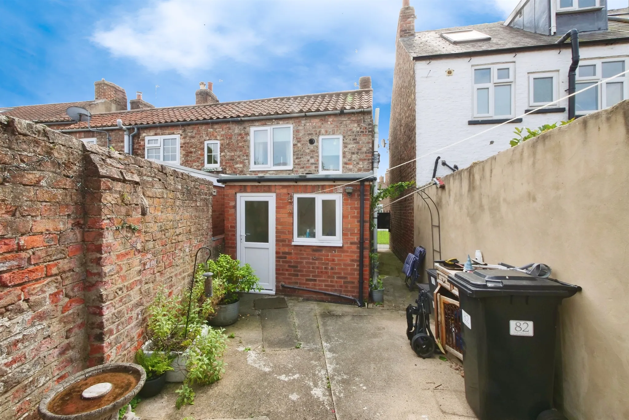 2 bed Character Property