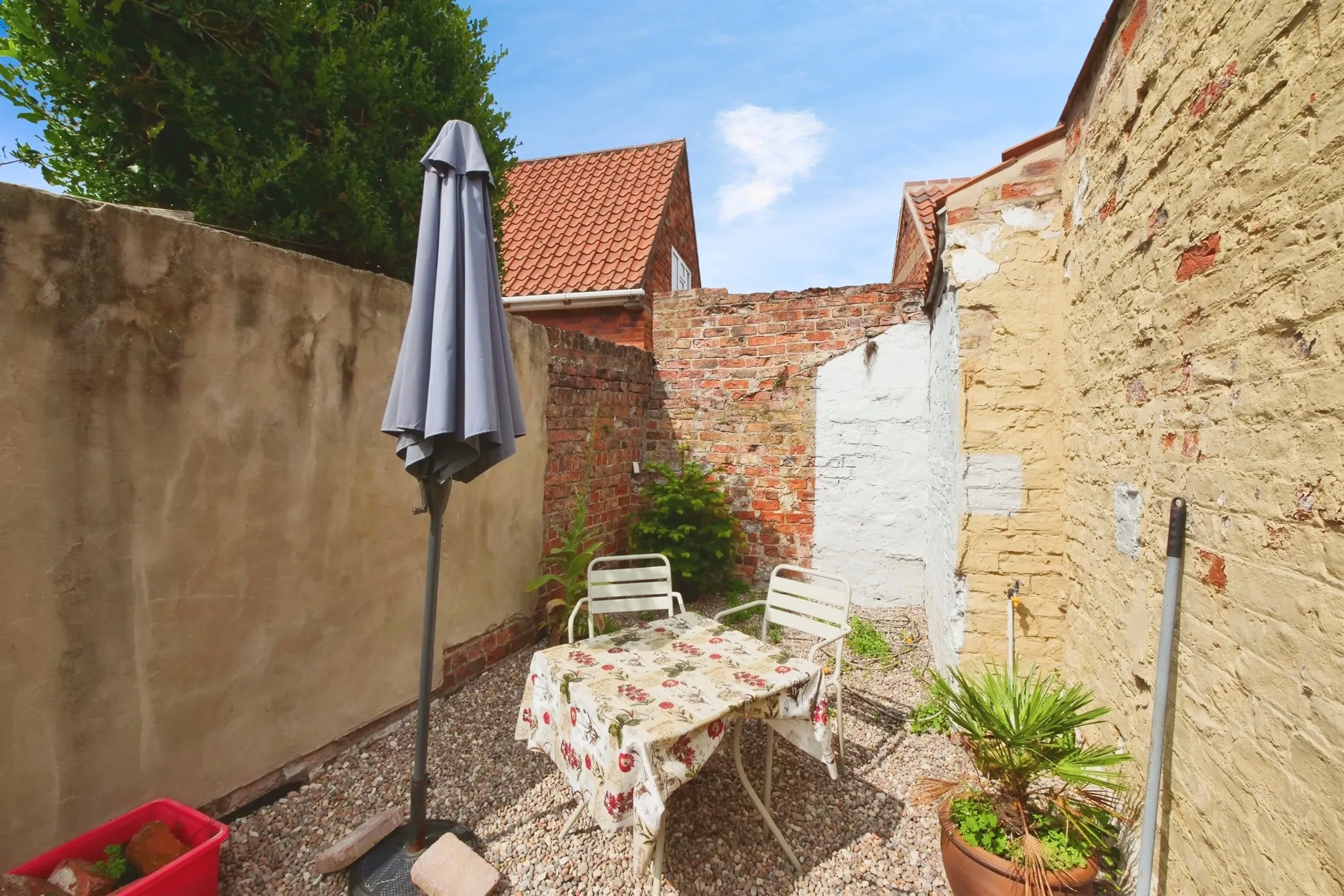 2 bed Character Property