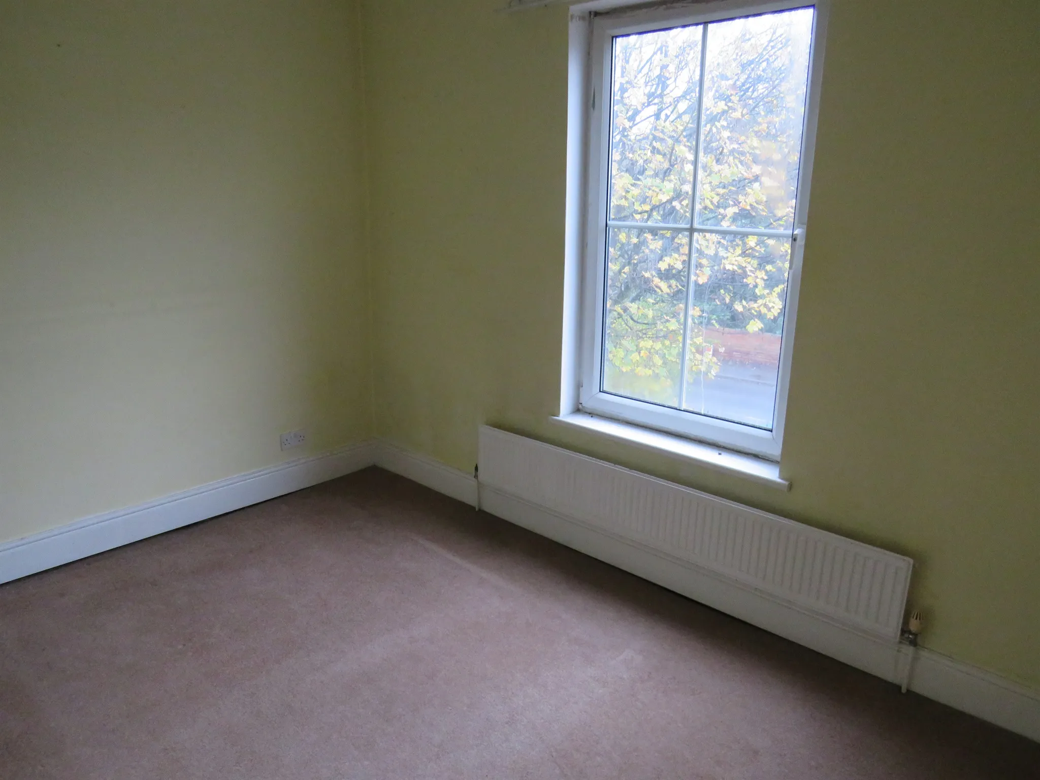 4 bed Detached