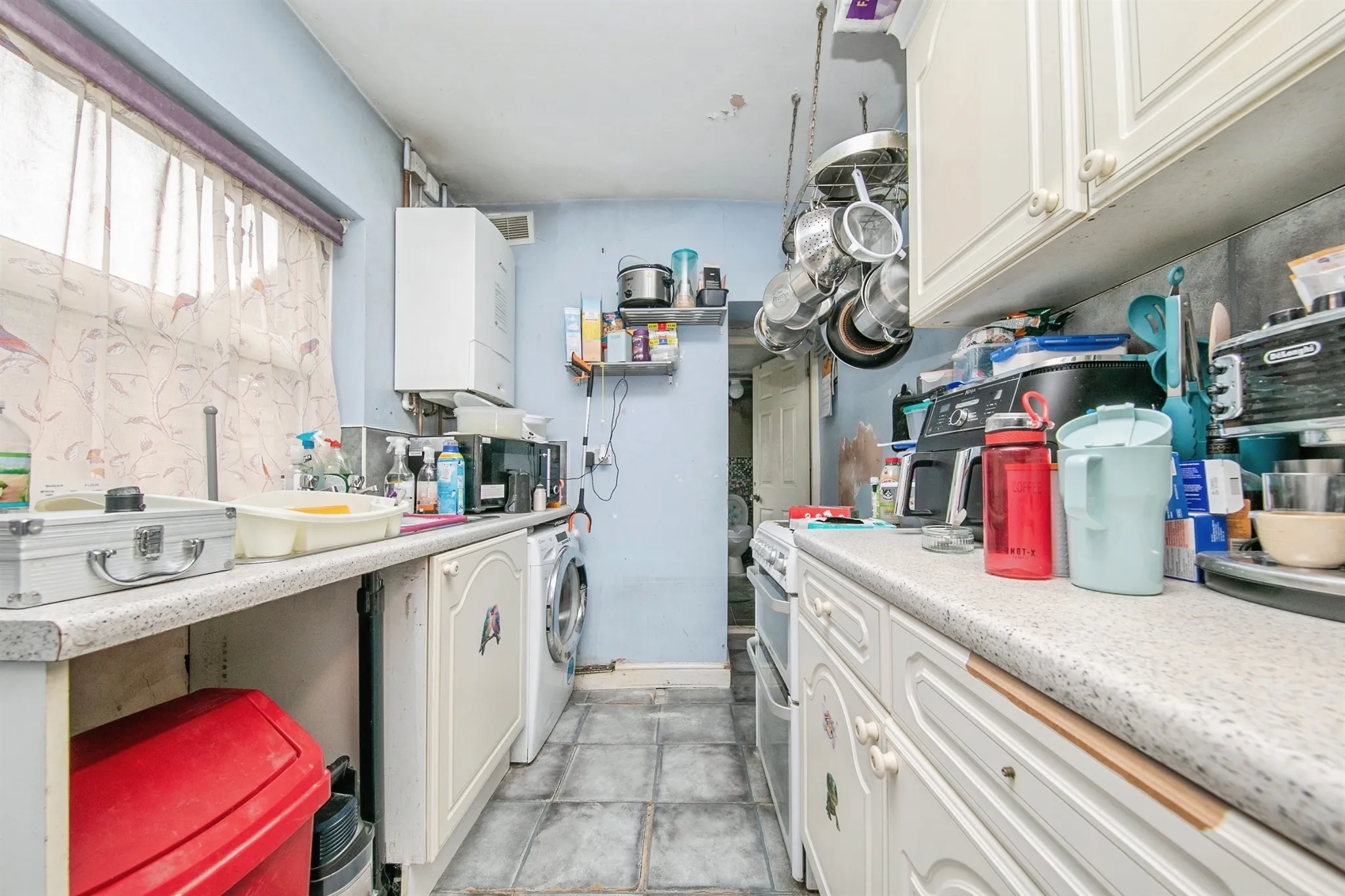 3 bed End of Terrace