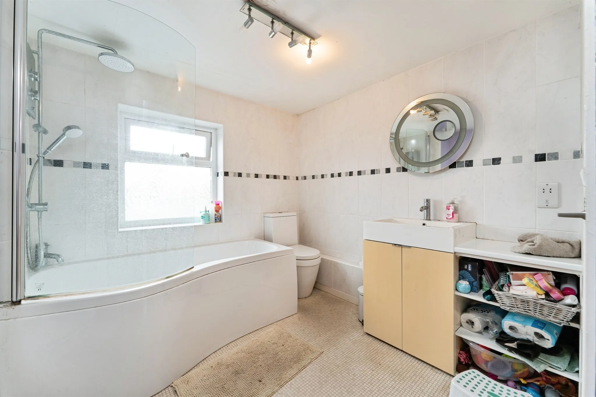 3 bed Semi-Detached