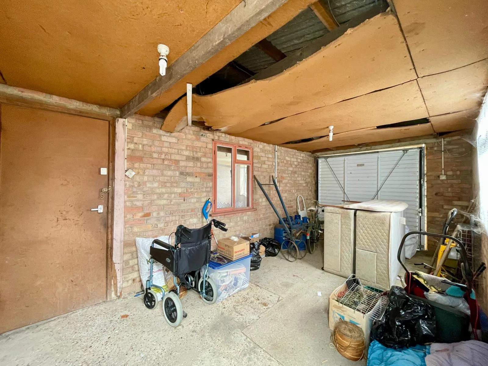 2 bed Detached Bungalow