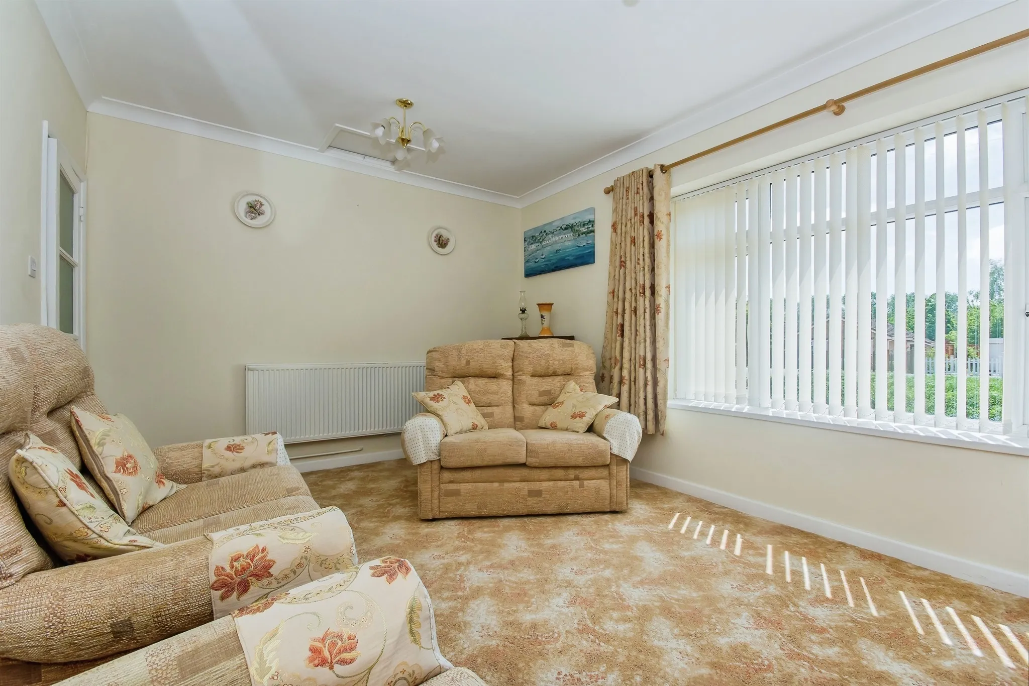 2 bed Detached Bungalow