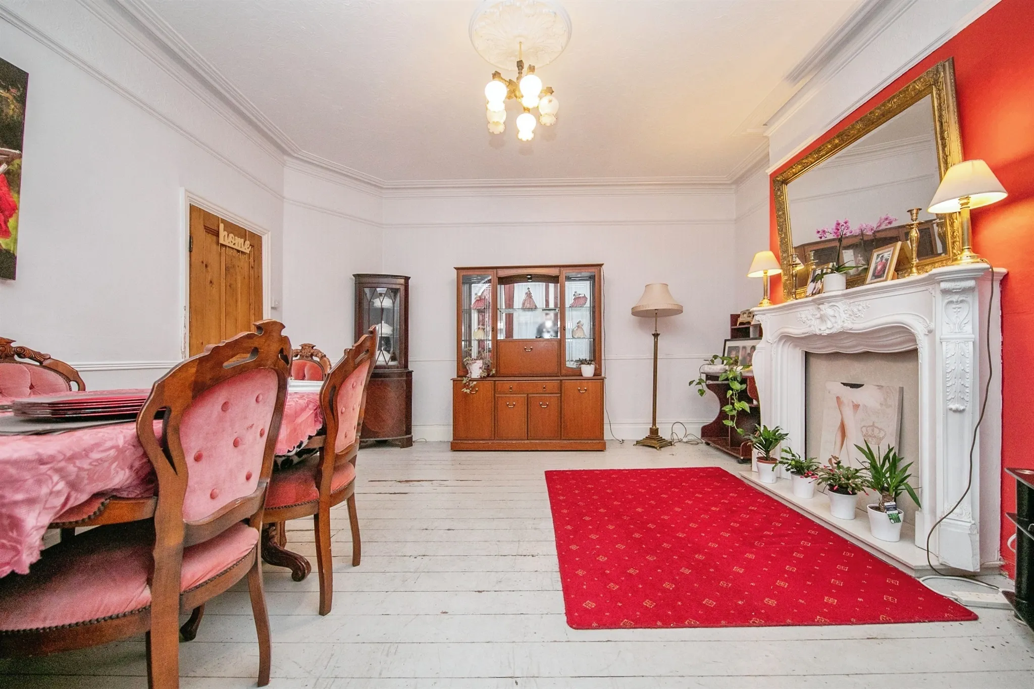 4 bed Semi-Detached