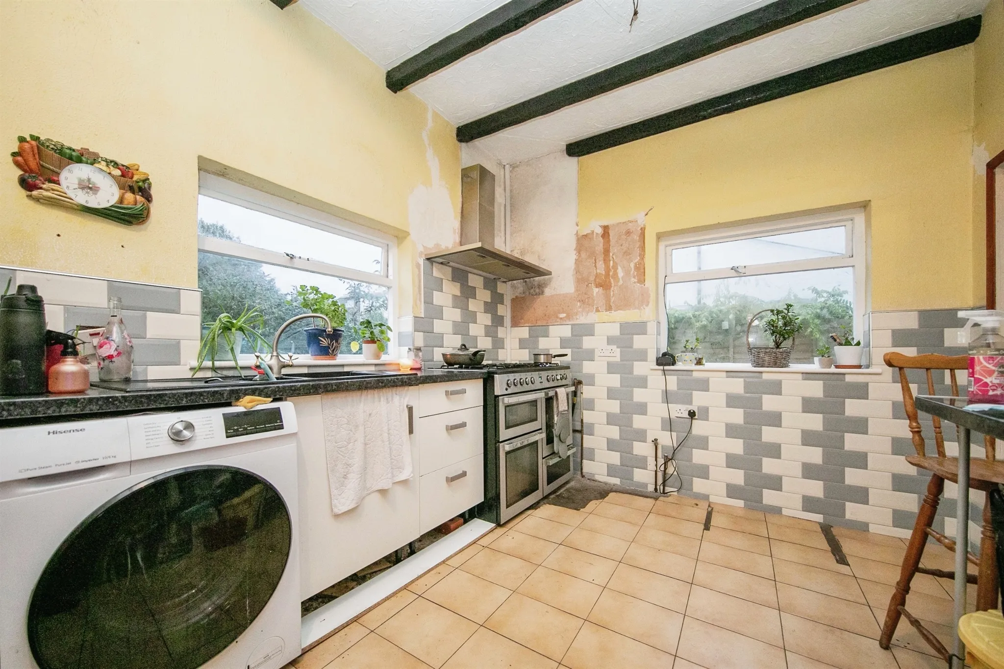 4 bed Semi-Detached