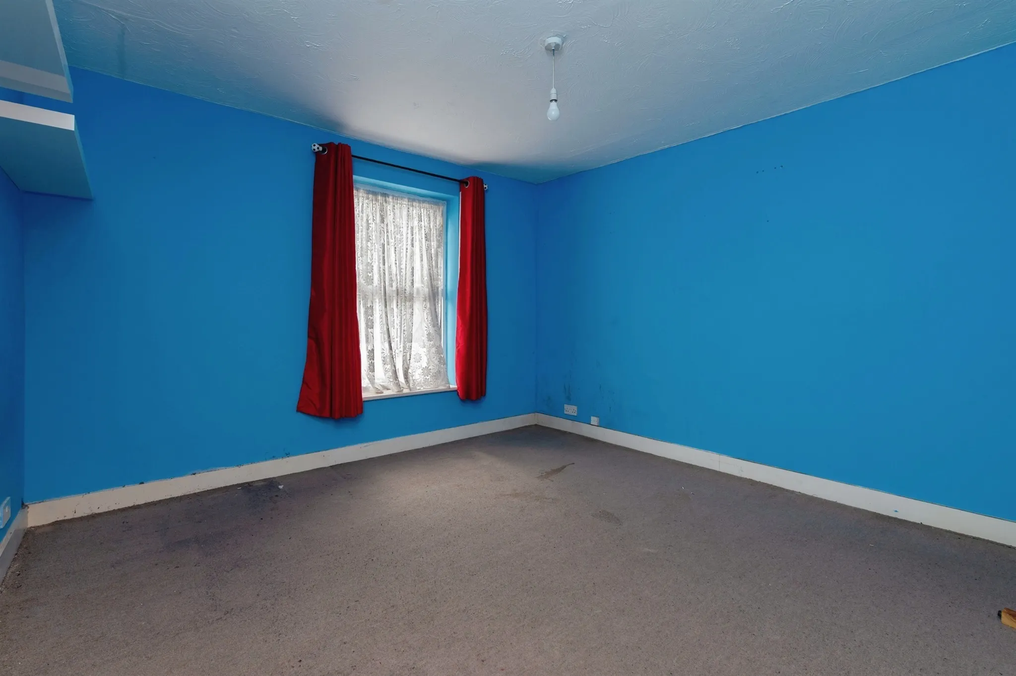 2 bed End of Terrace