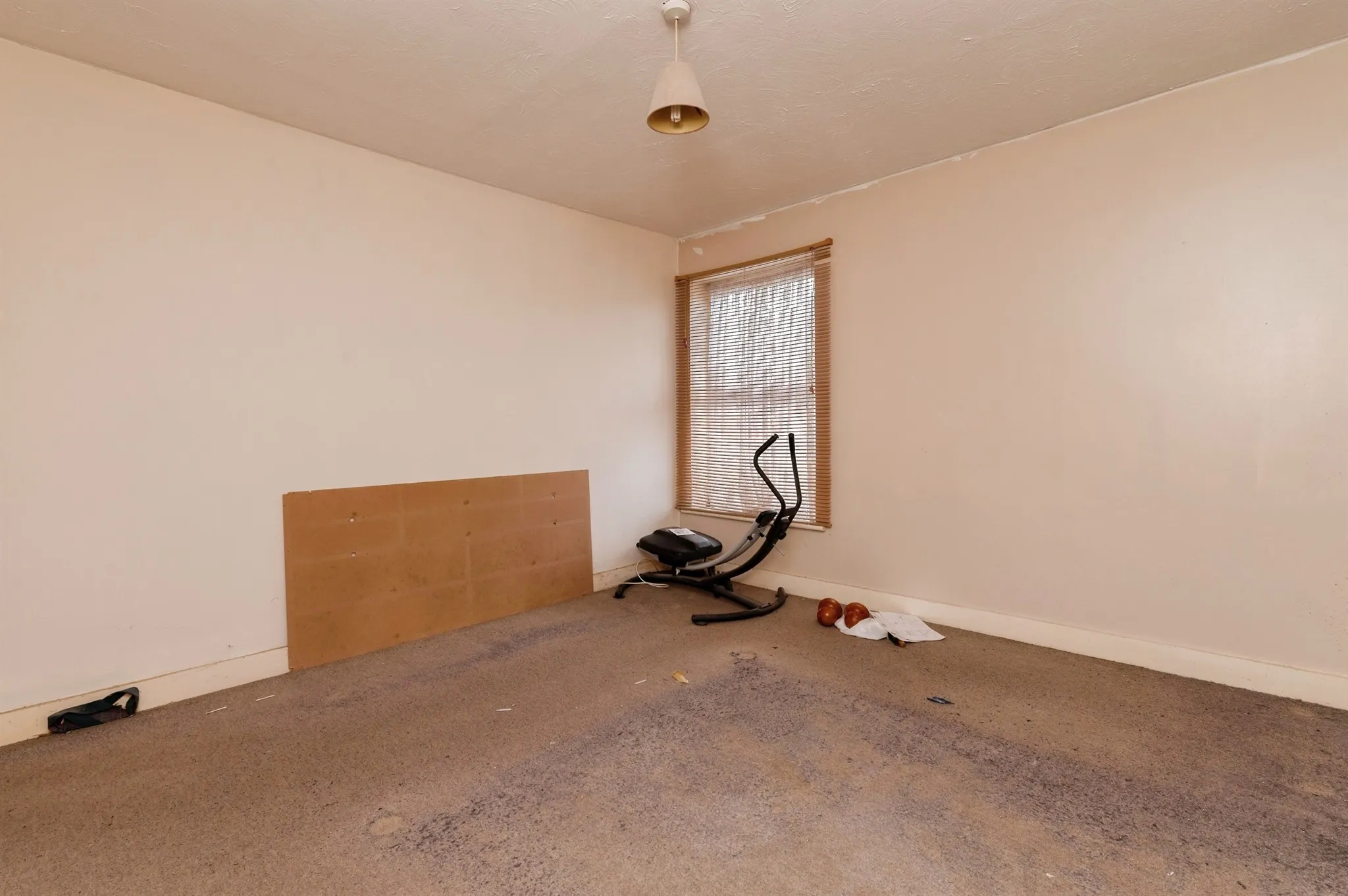 2 bed End of Terrace