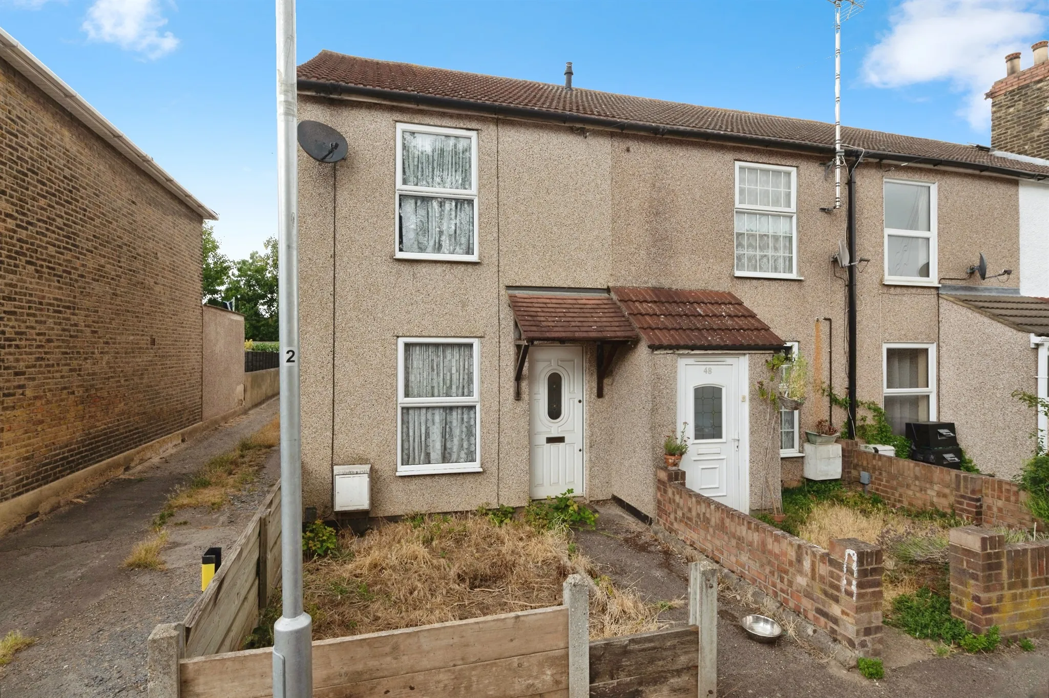 2 bed End of Terrace