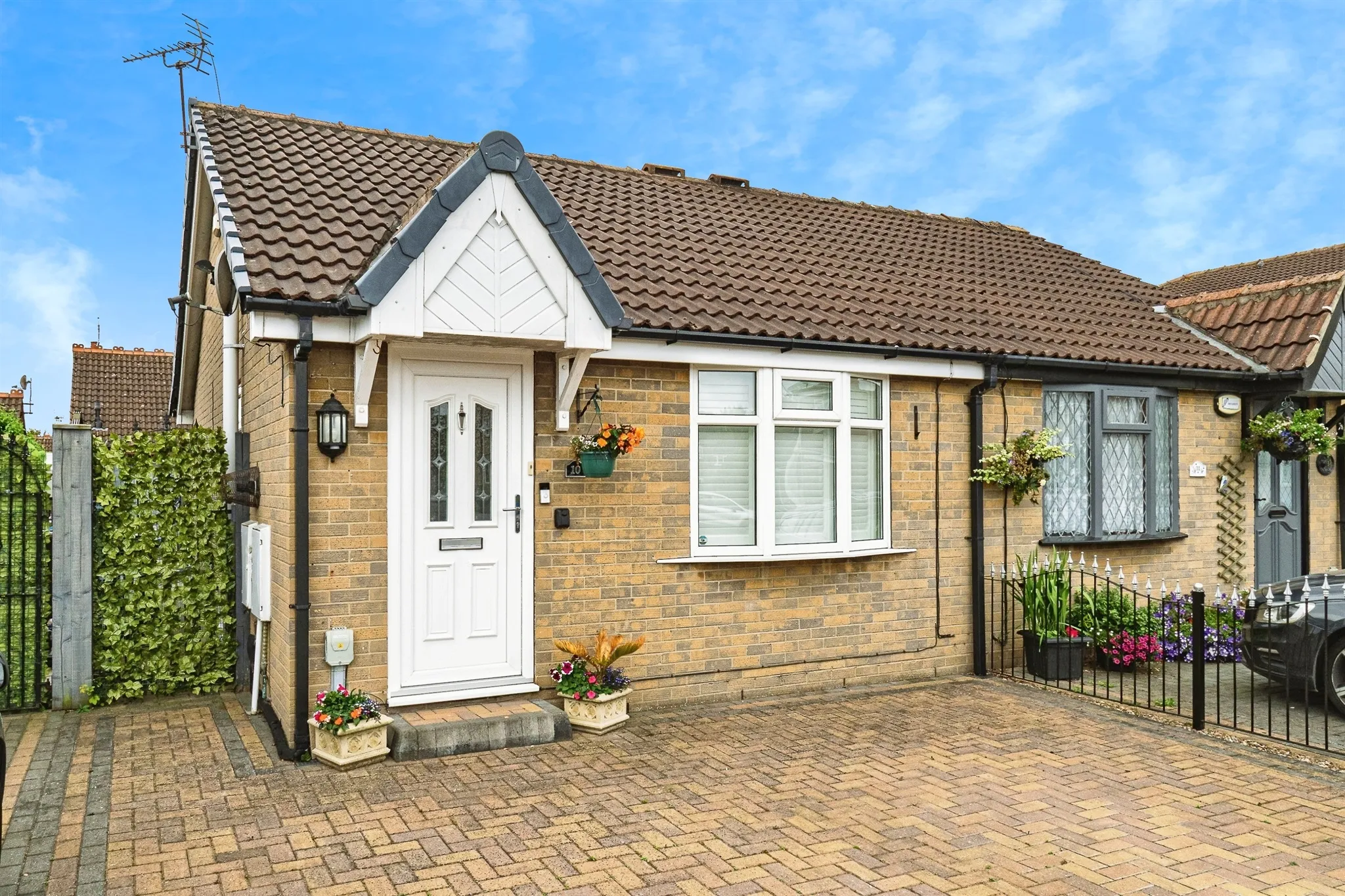 1 bed Semi-Detached Bungalow