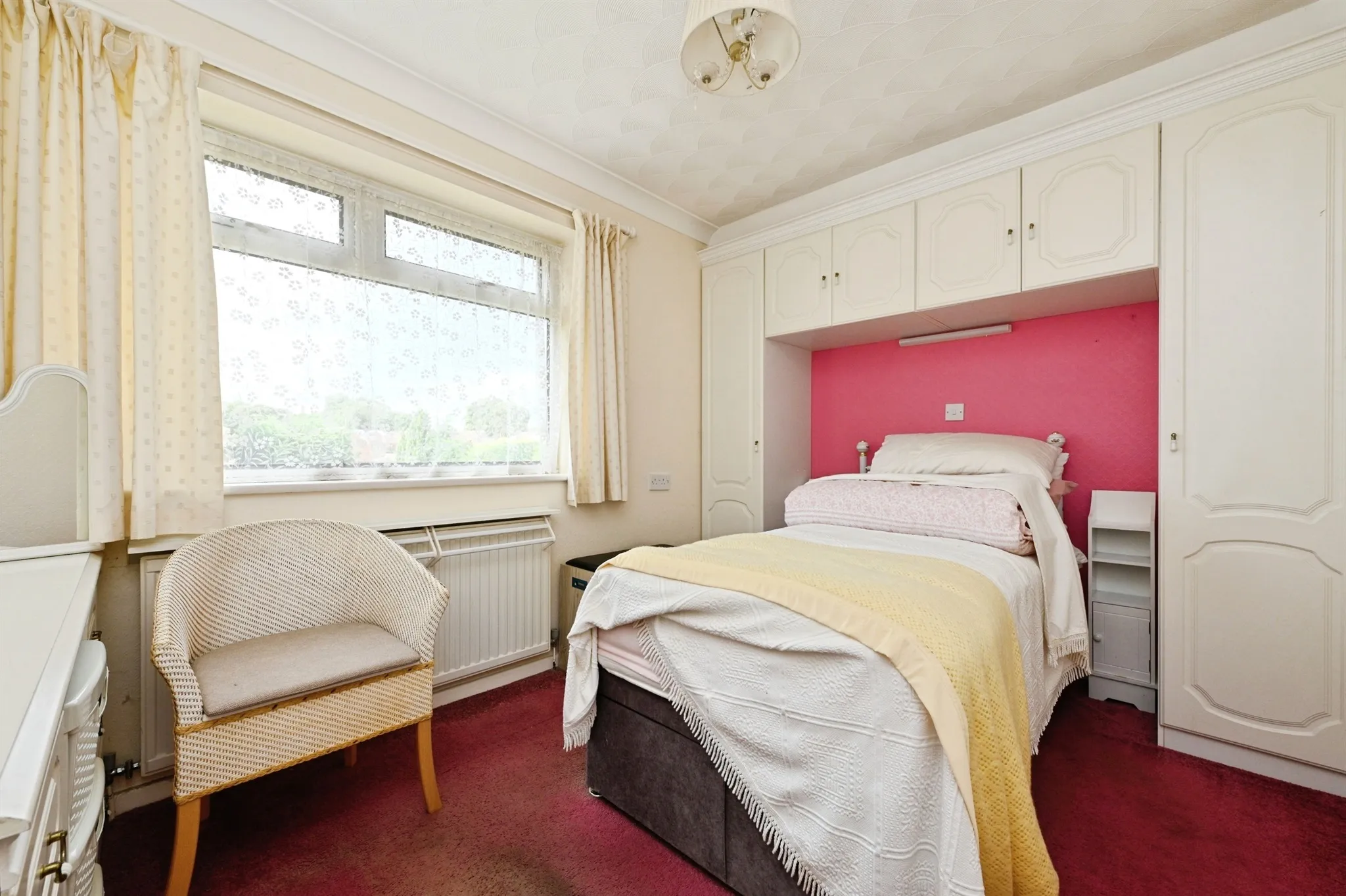 3 bed Detached Bungalow