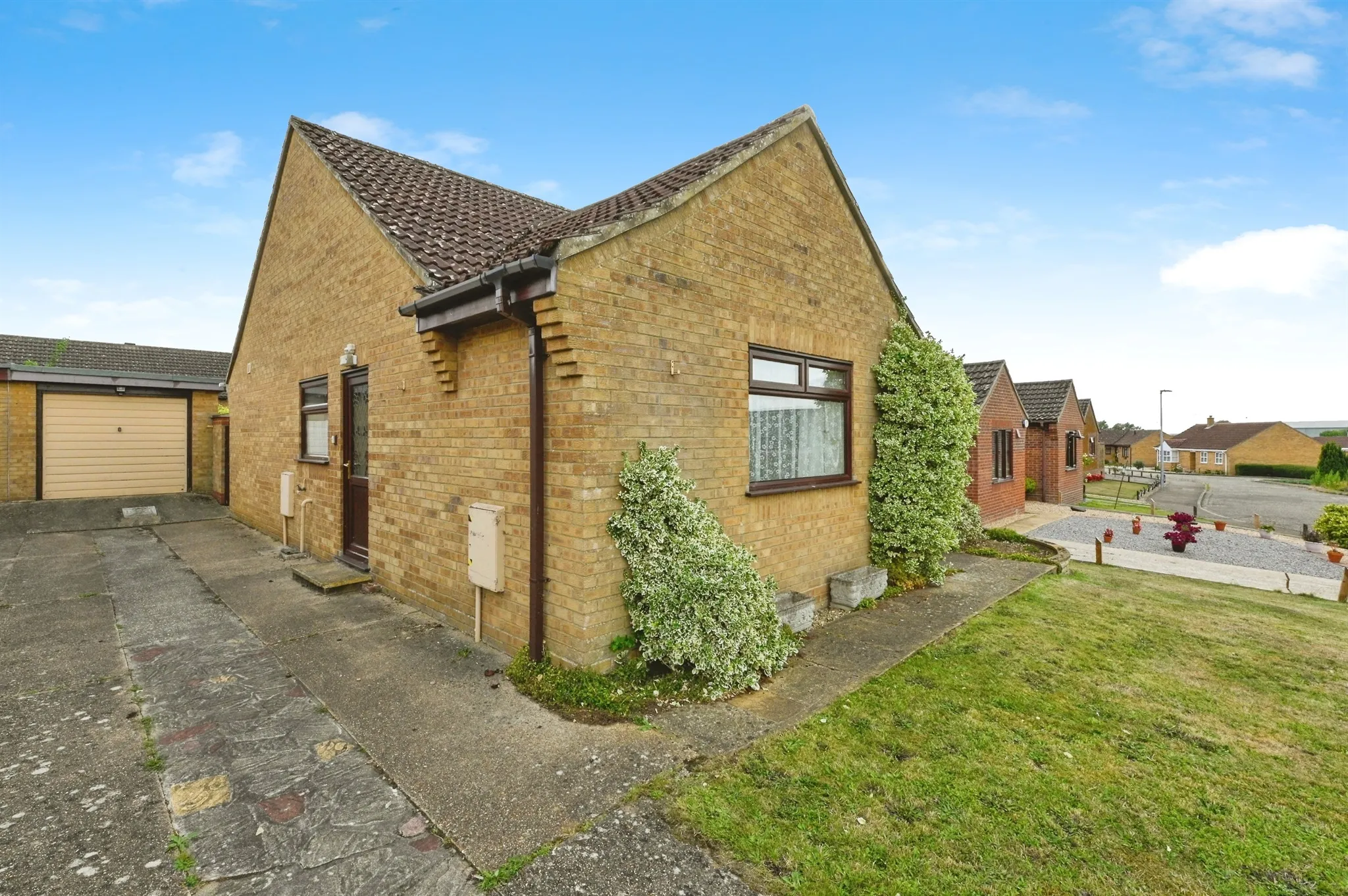 3 bed Detached Bungalow