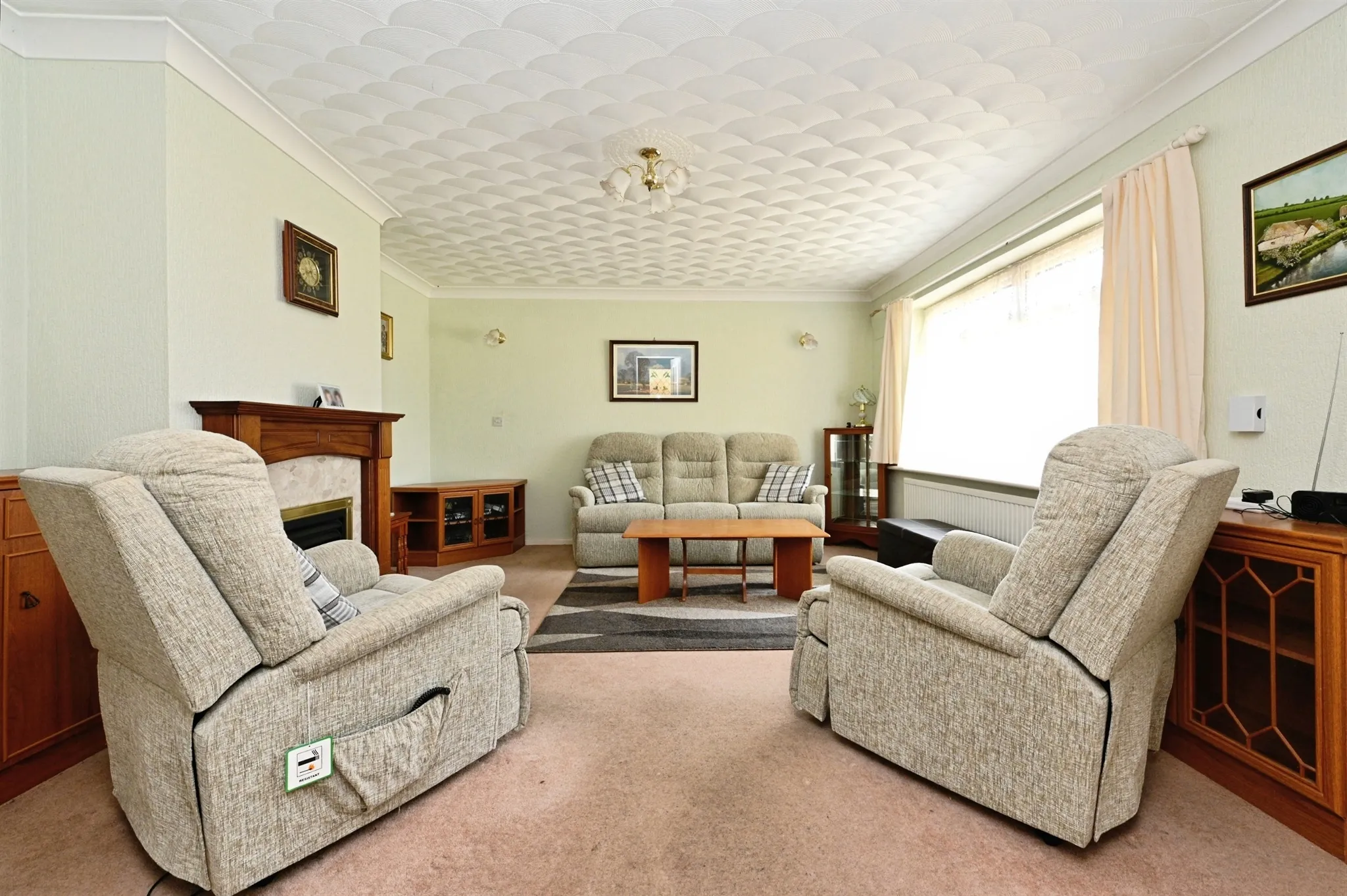3 bed Detached Bungalow