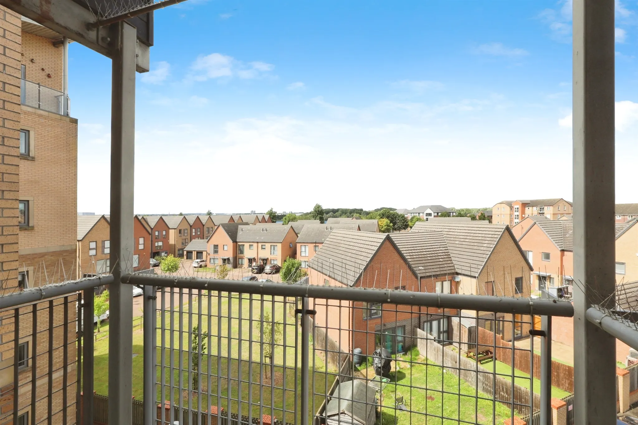 2 bed Apartment