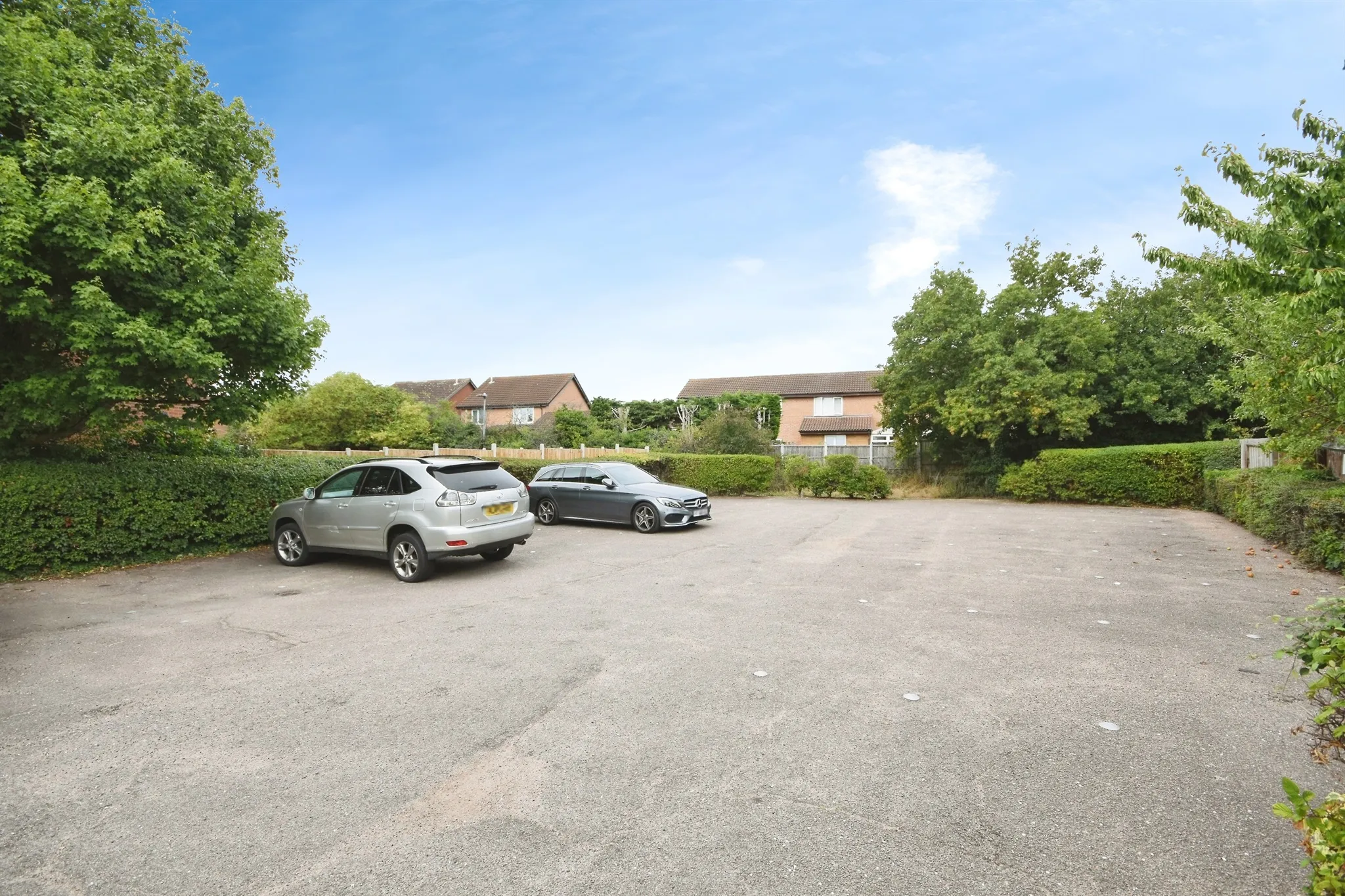 2 bed Maisonette