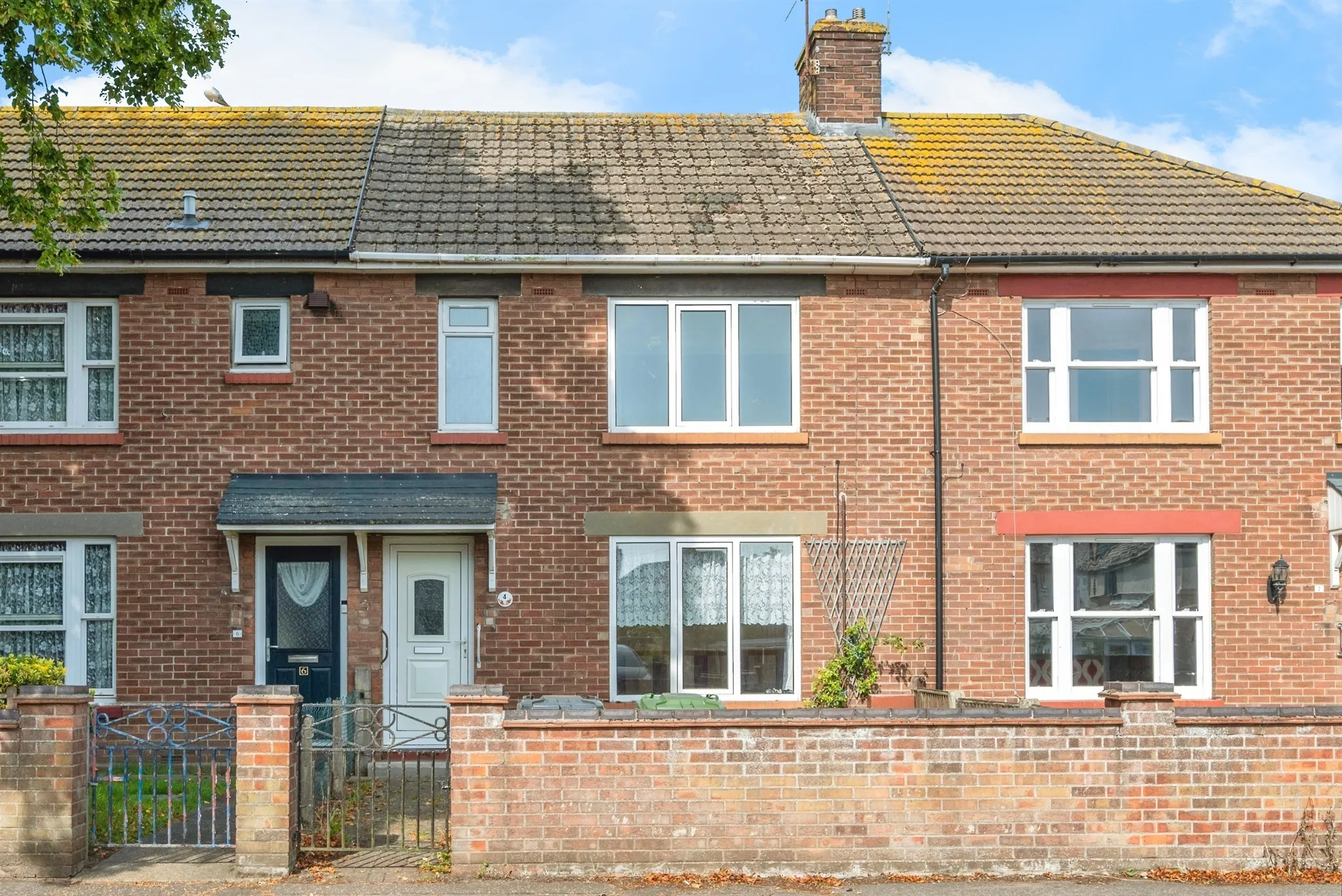 3 bed Semi-Detached