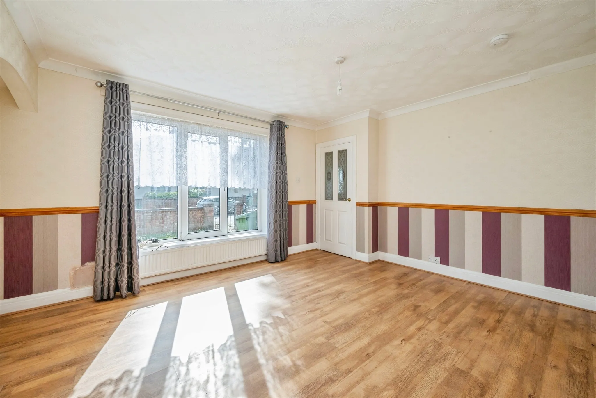 3 bed Semi-Detached