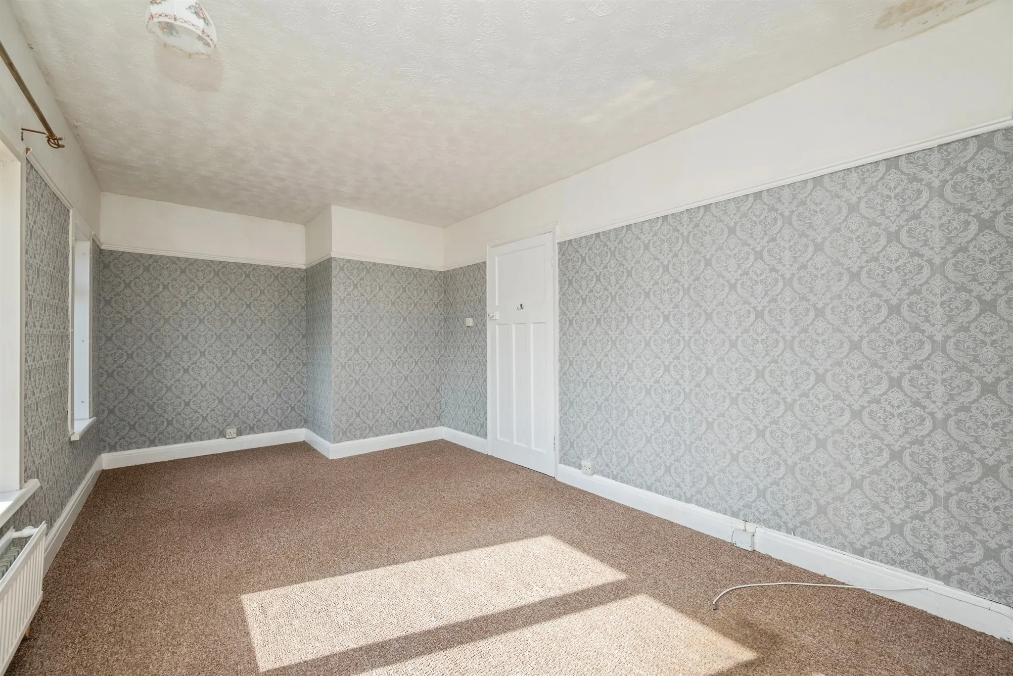 3 bed Semi-Detached