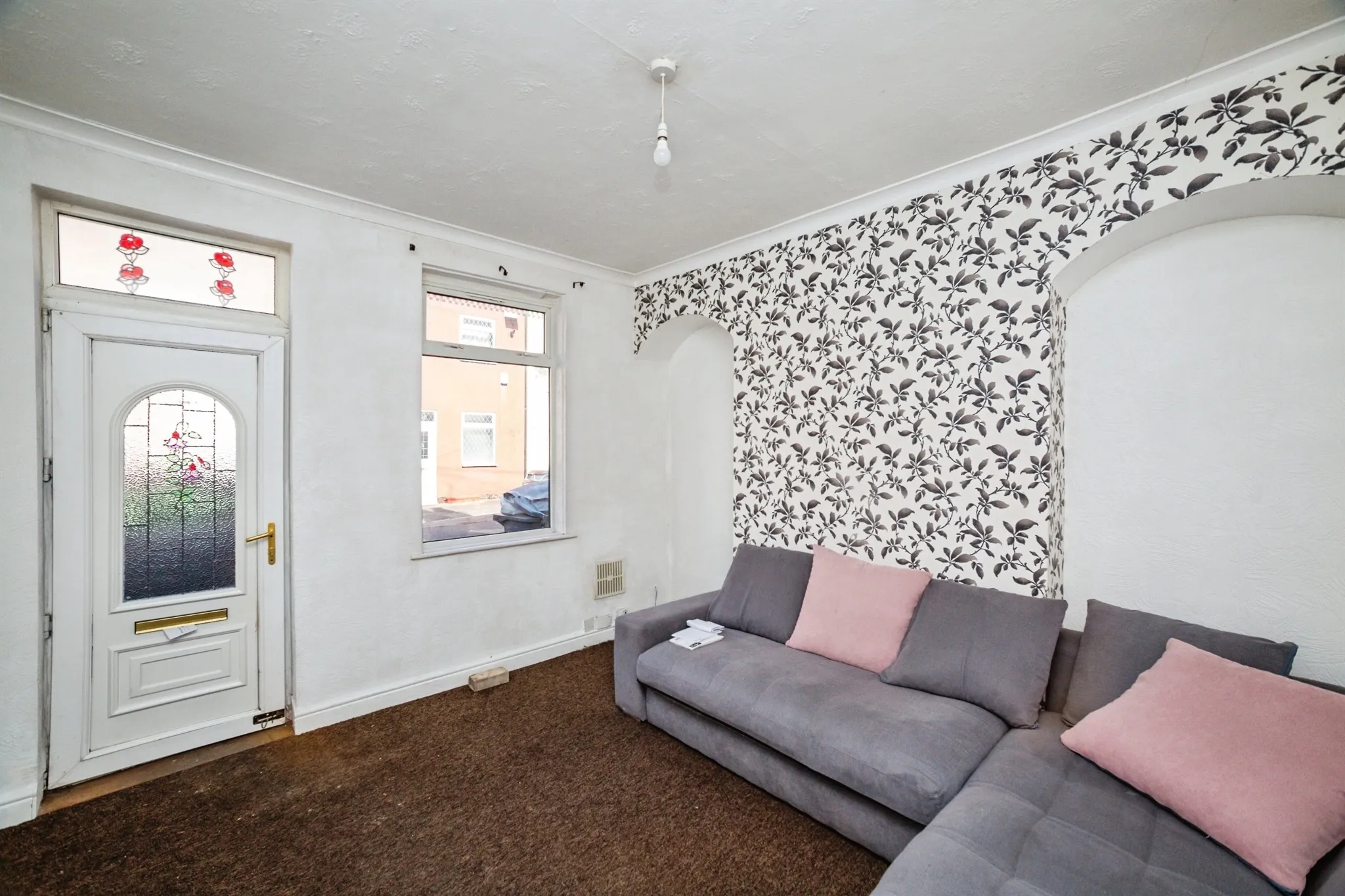 2 bed Terraced