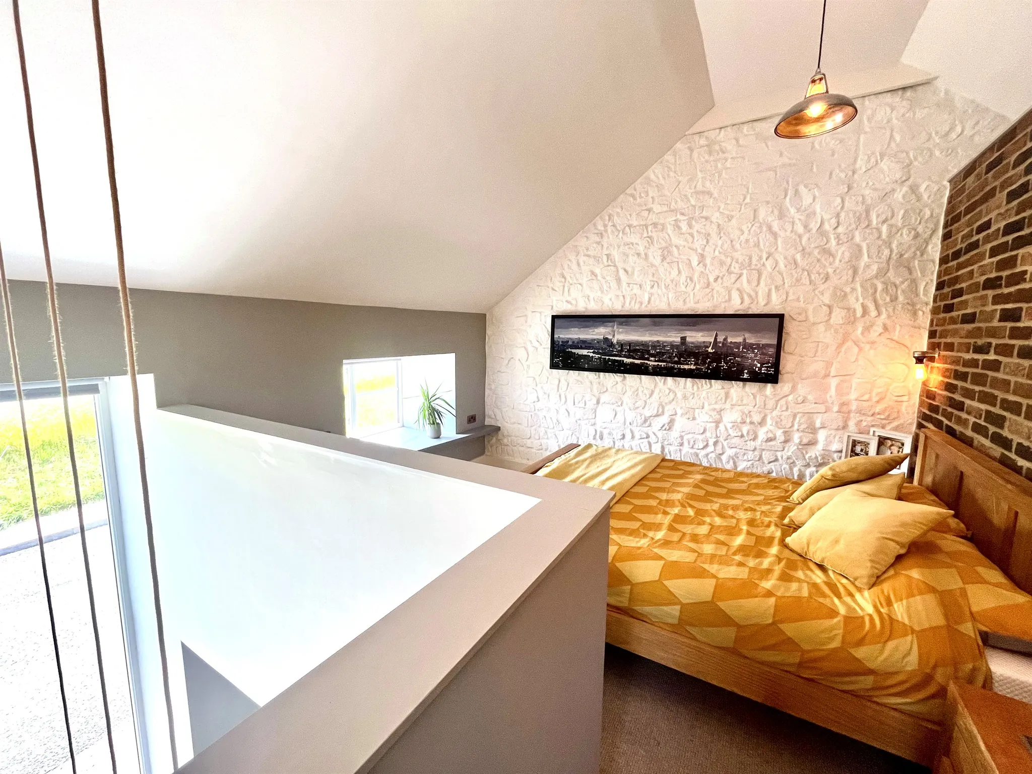 4 bed Detached