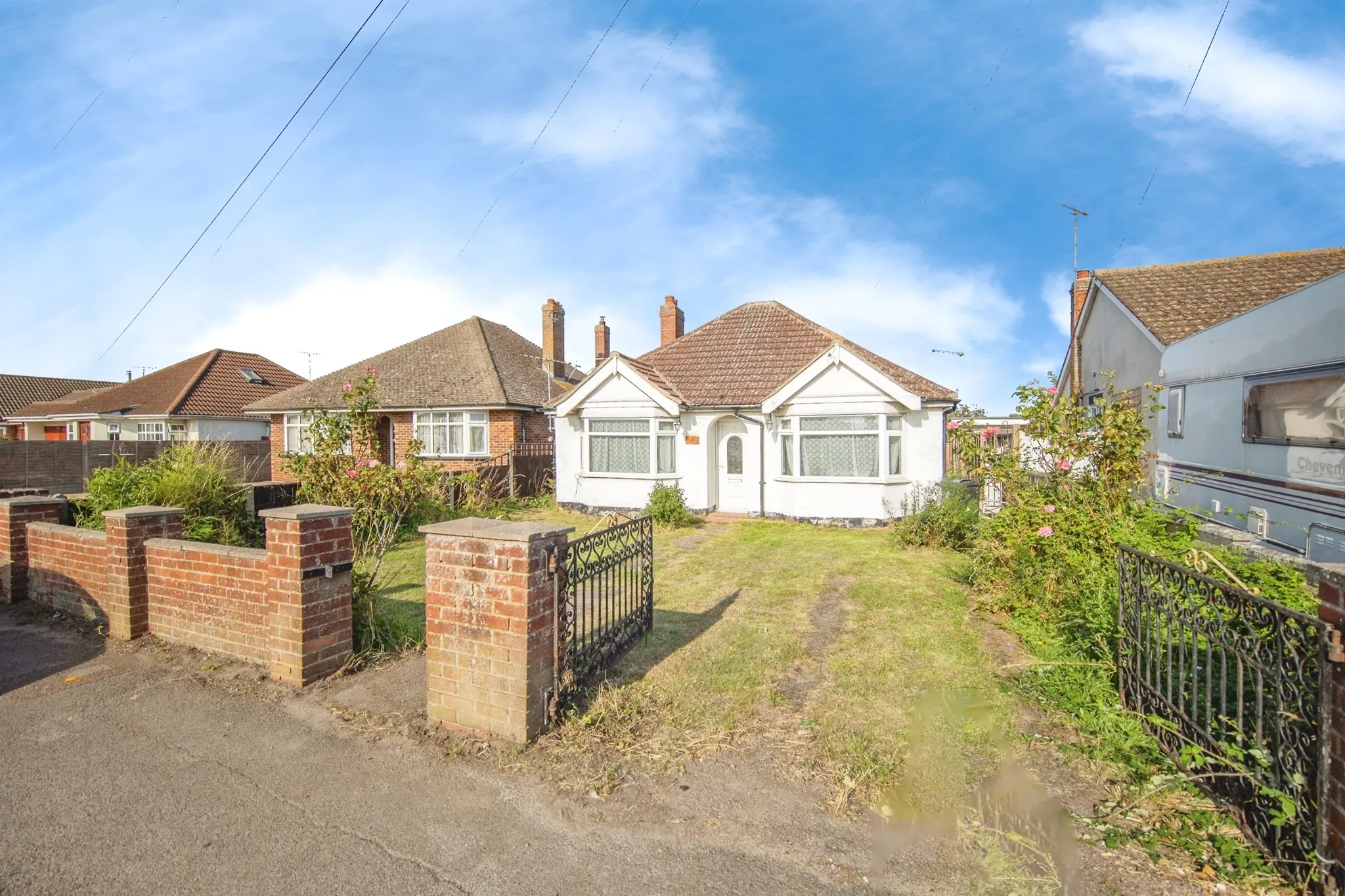 2 bed Detached Bungalow