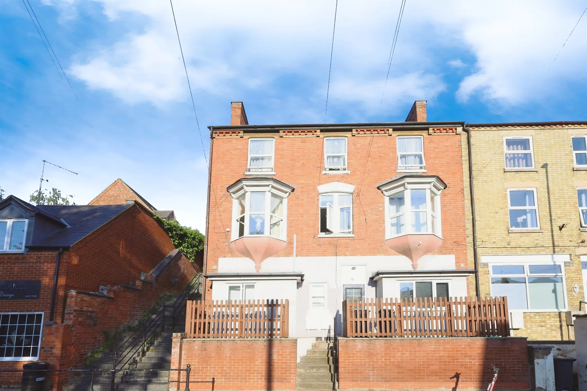 4 bed Block of Apartments