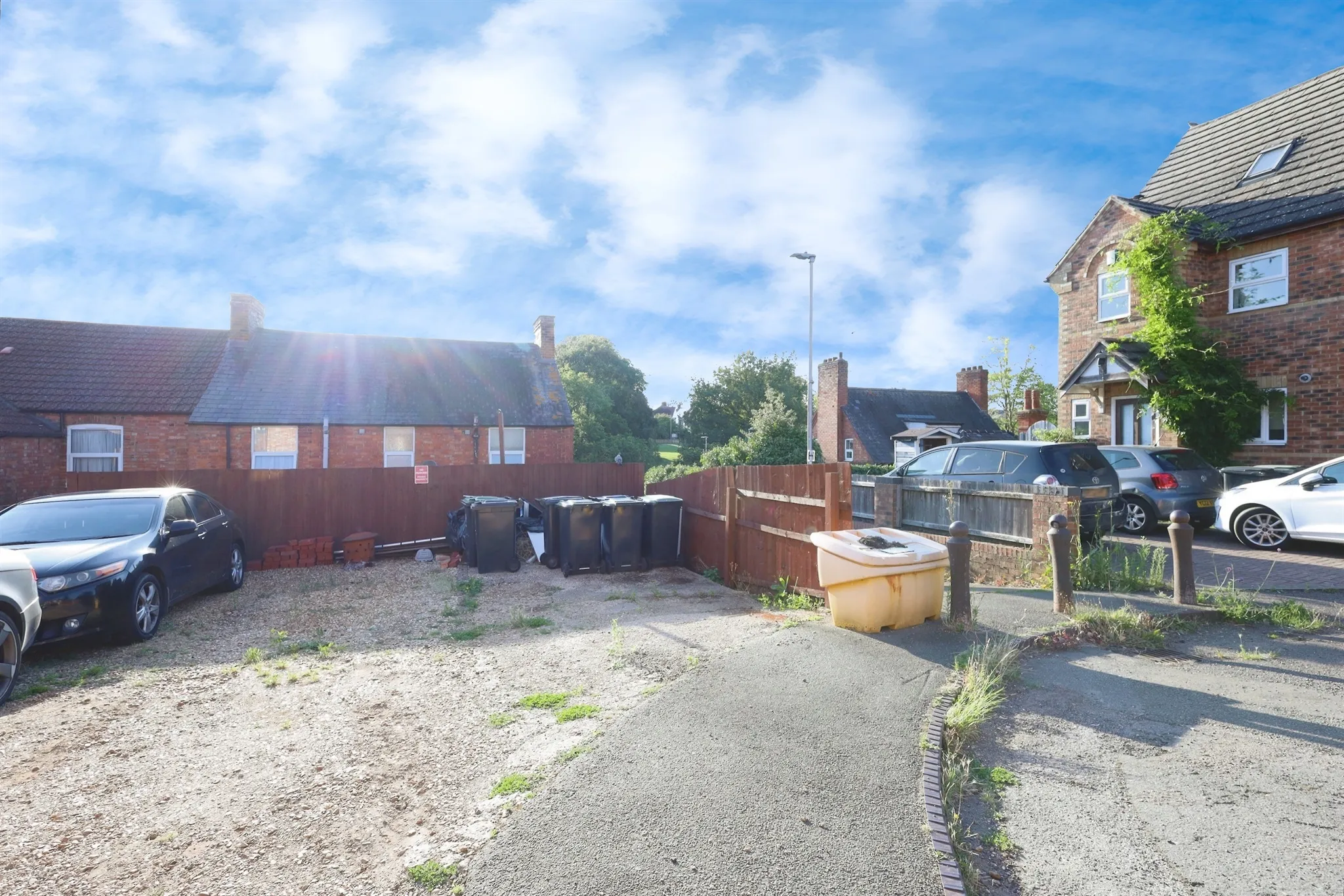 4 bed Block of Apartments
