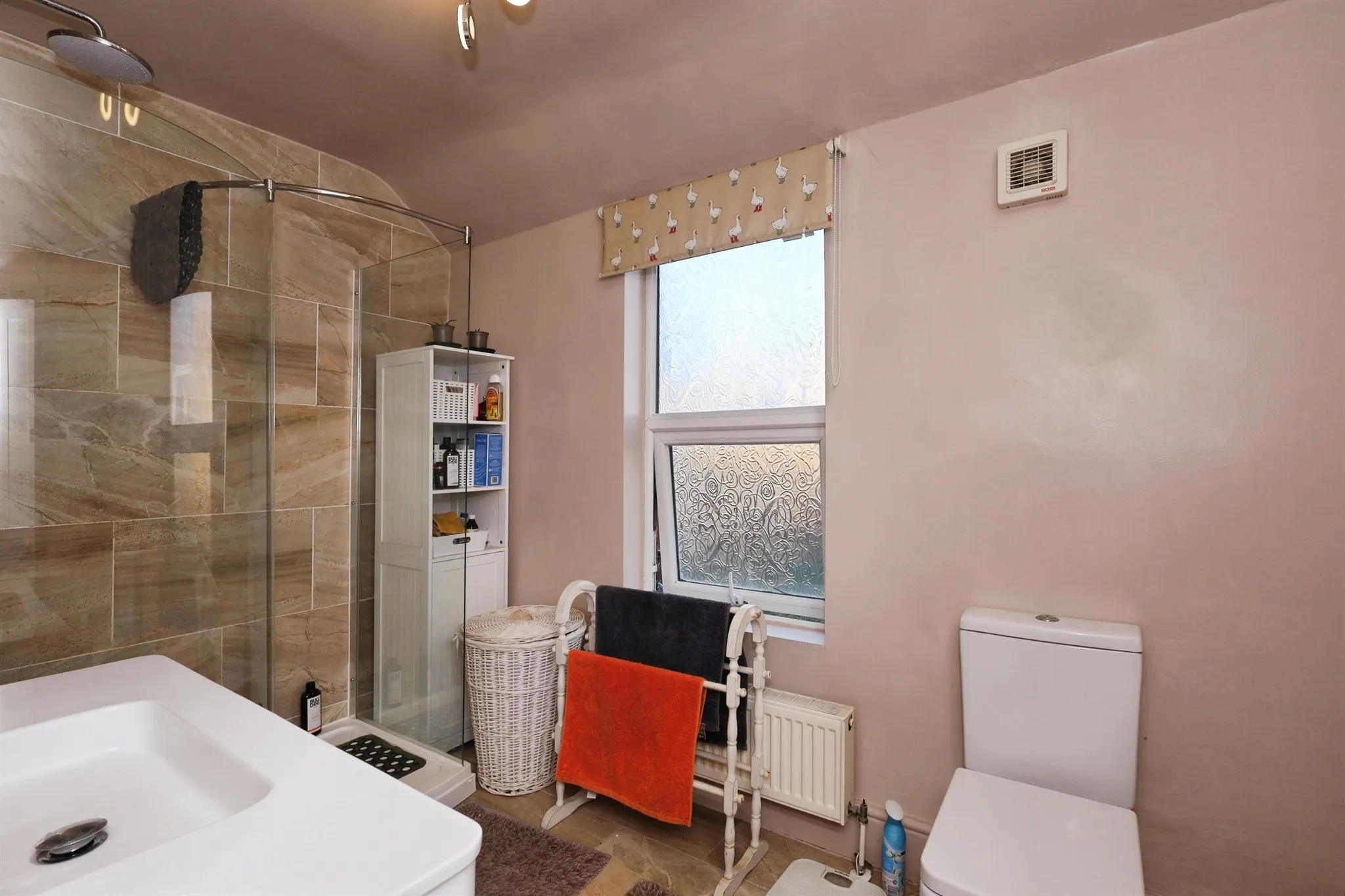 4 bed Block of Apartments