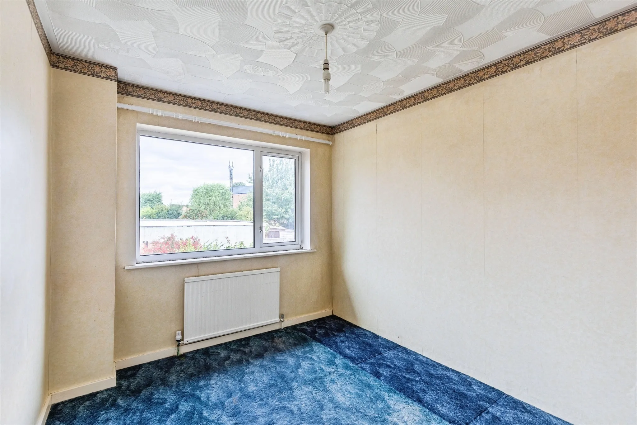 3 bed Semi-Detached