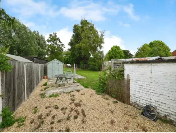 2 bed Semi-Detached
