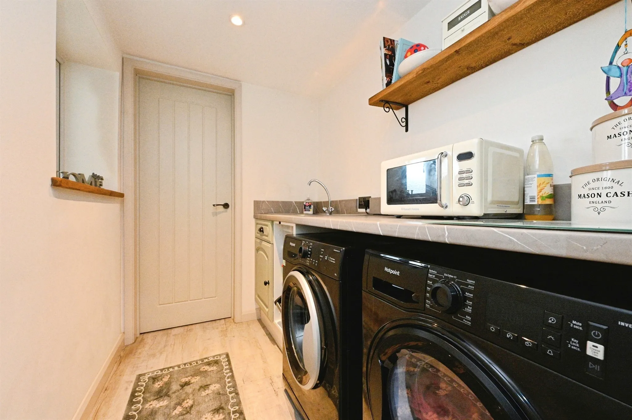 2 bed Semi-Detached
