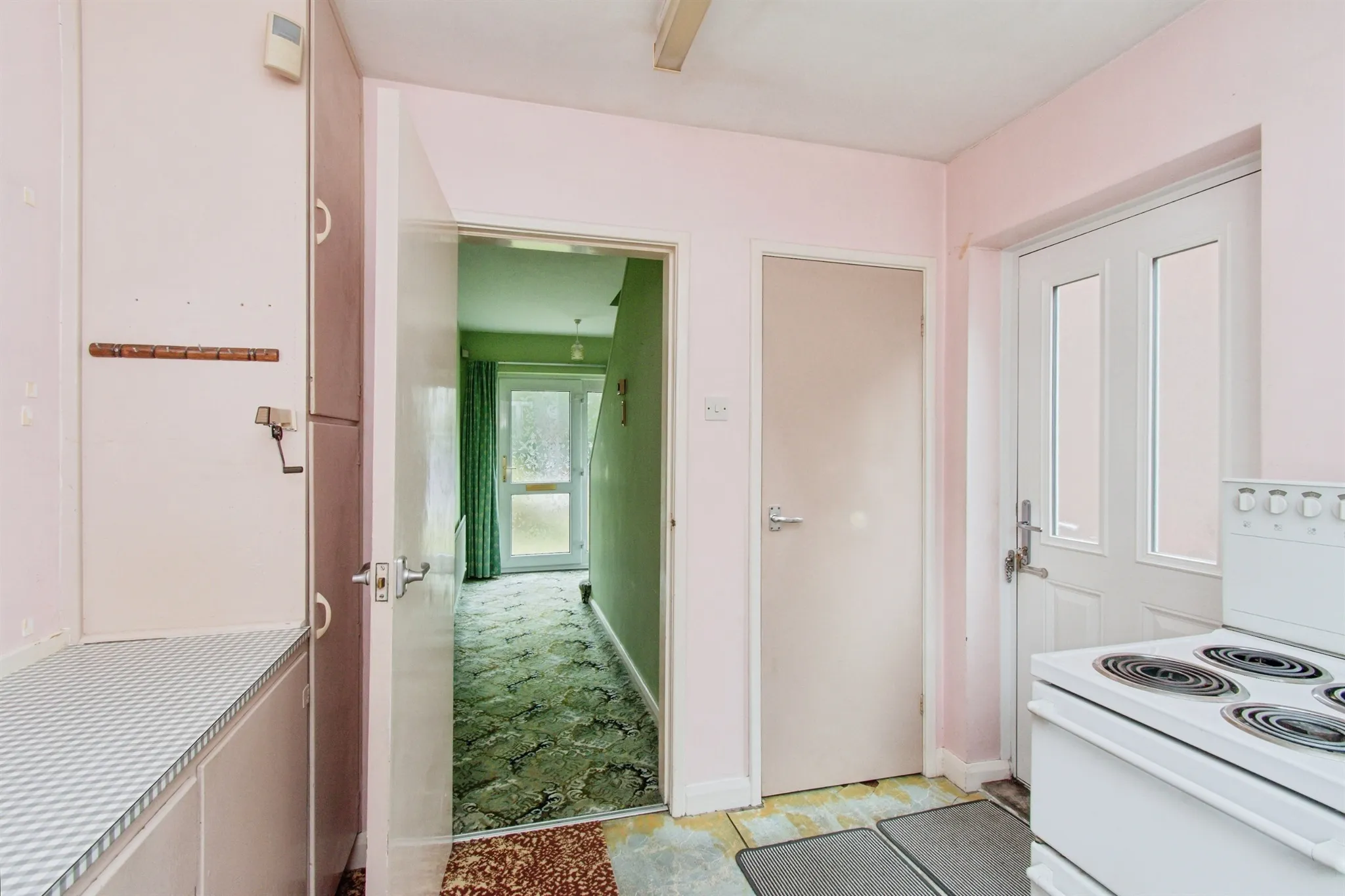 3 bed Semi-Detached