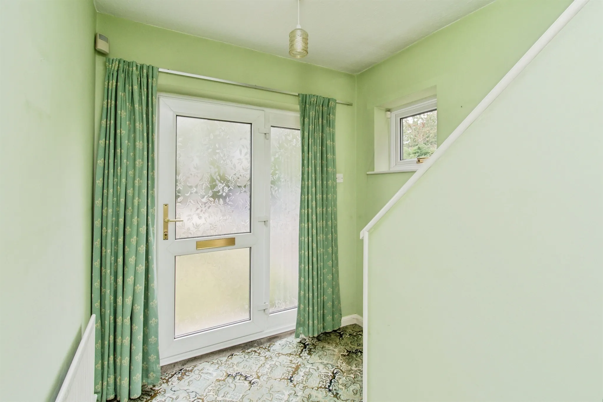 3 bed Semi-Detached