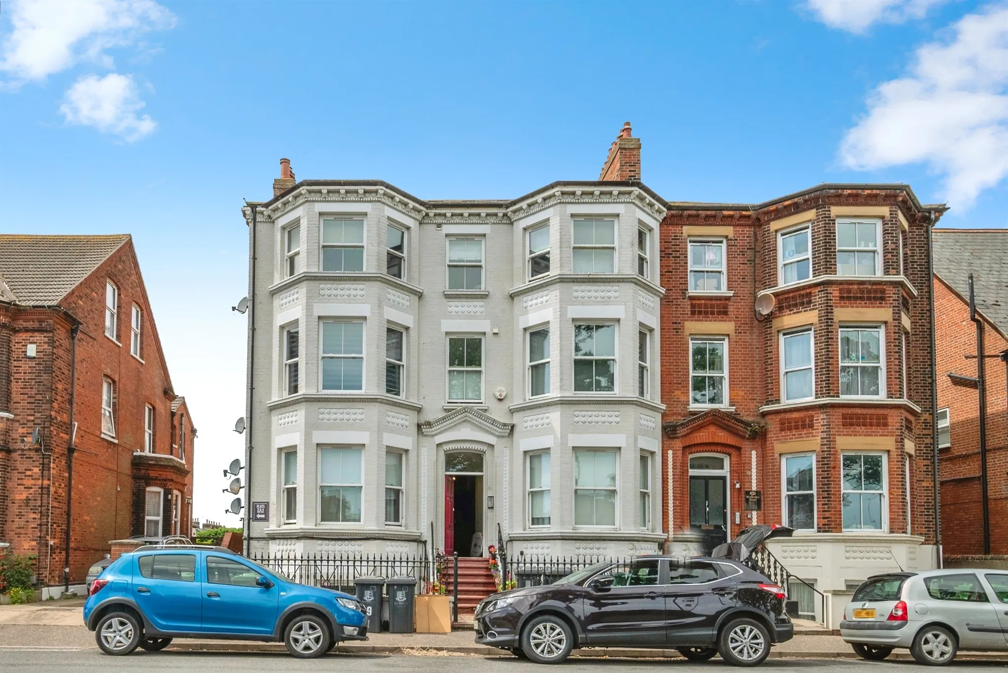 3 bed Apartment