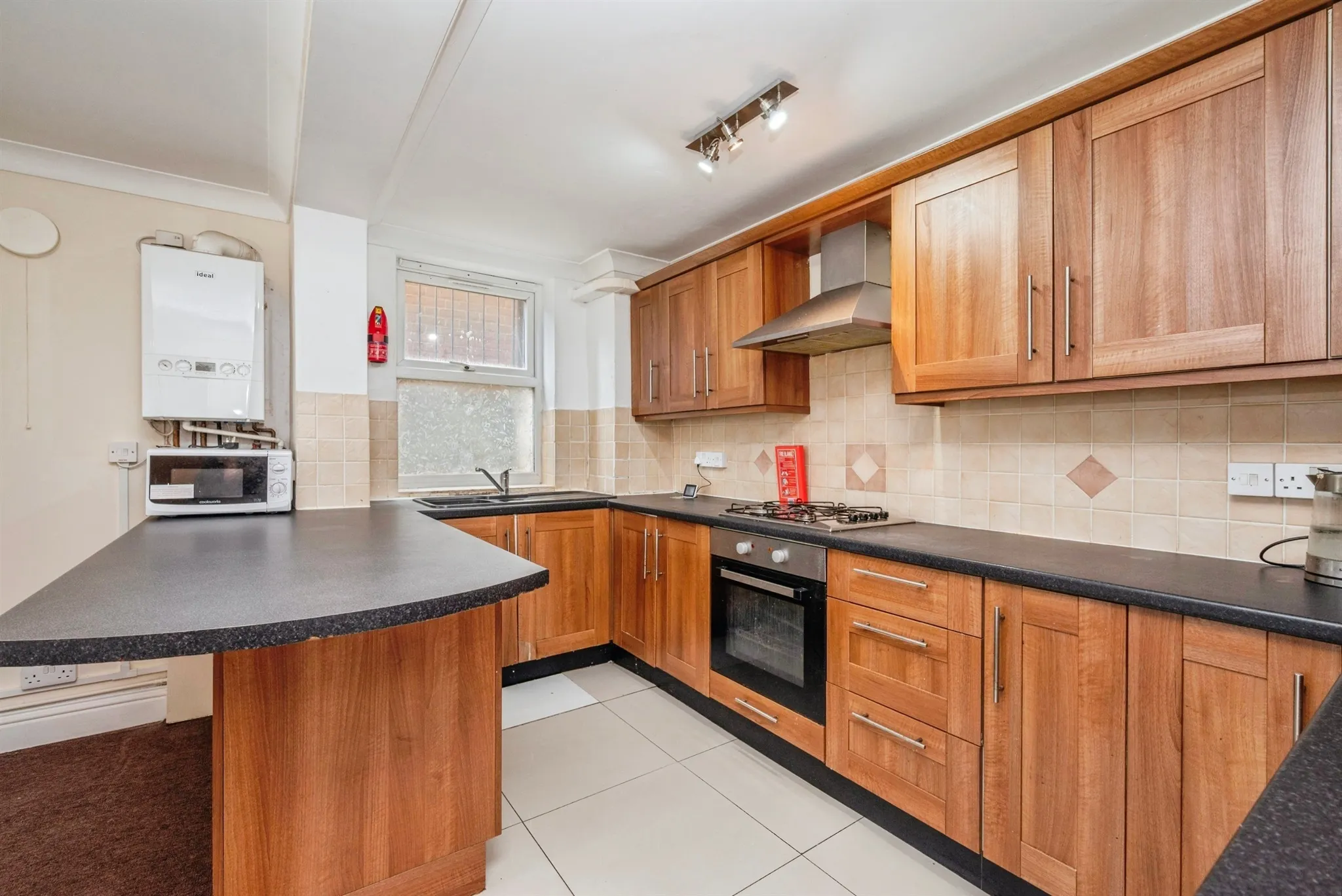 3 bed Apartment