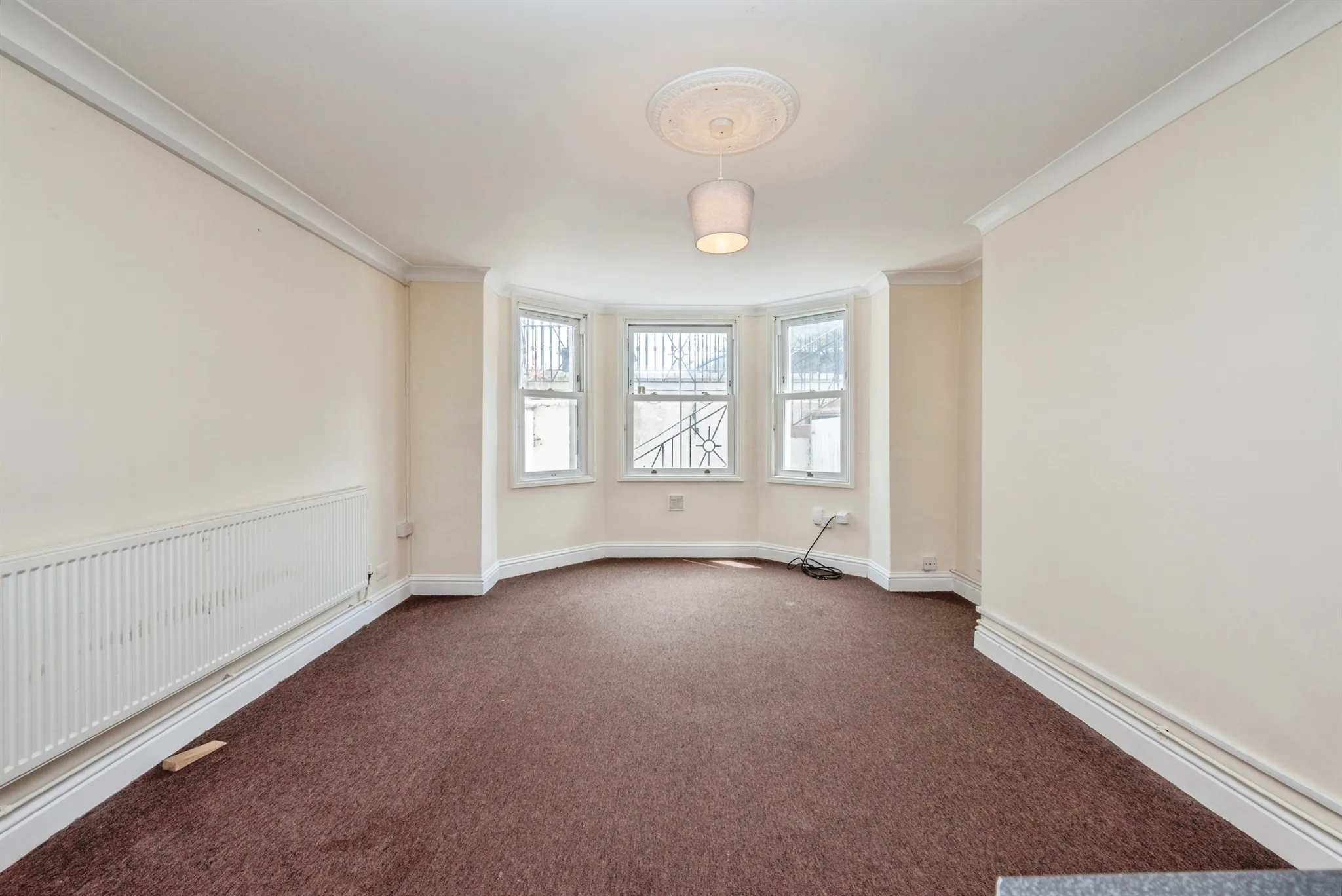 3 bed Apartment