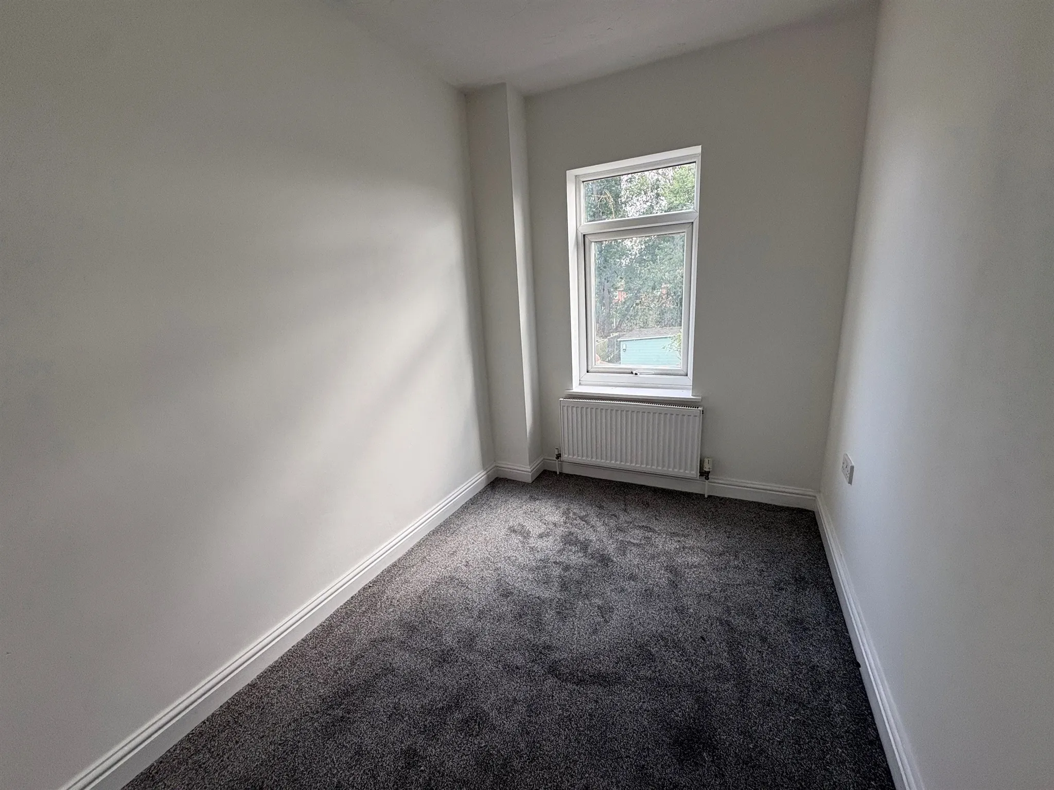 3 bed Terraced