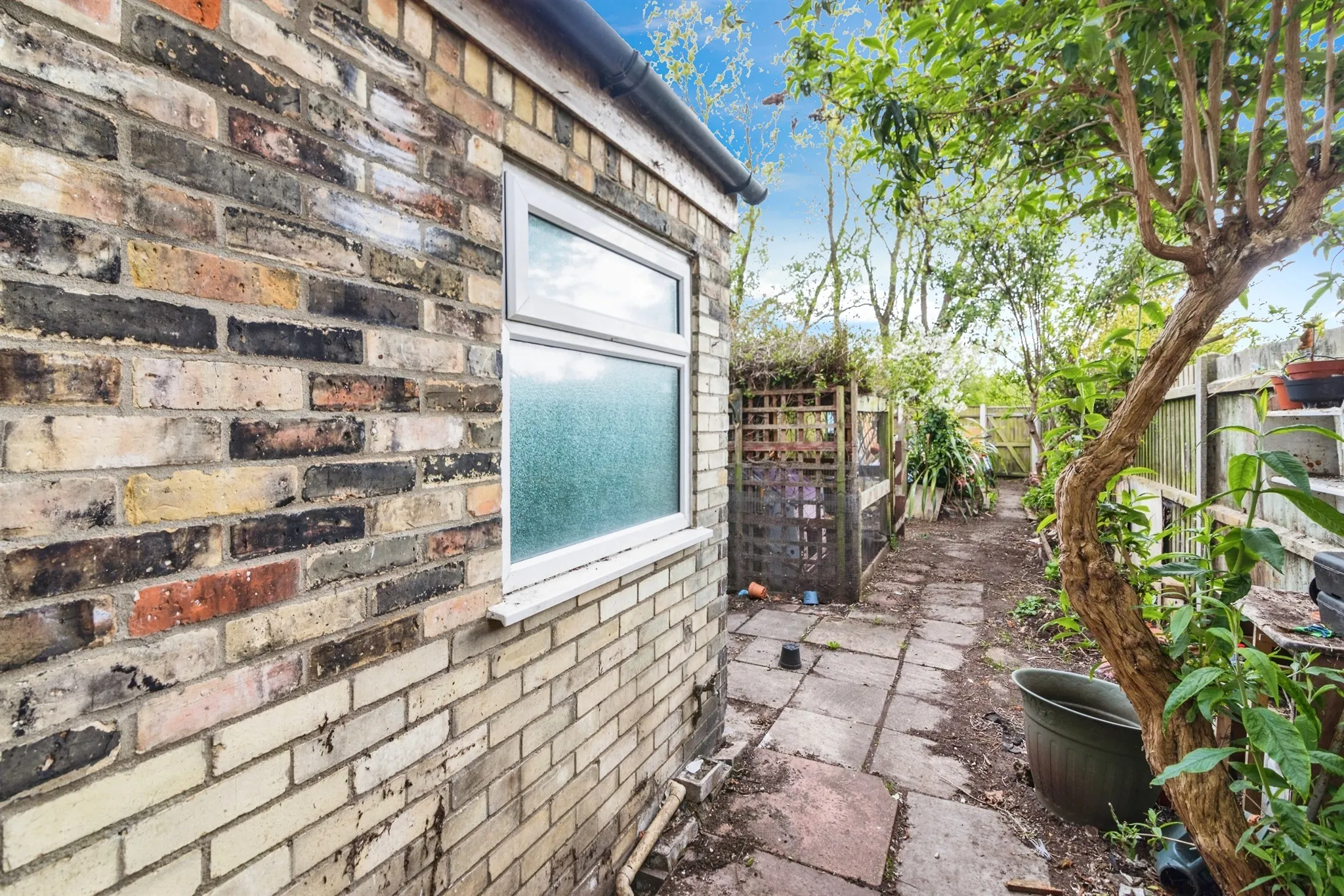 3 bed Terraced
