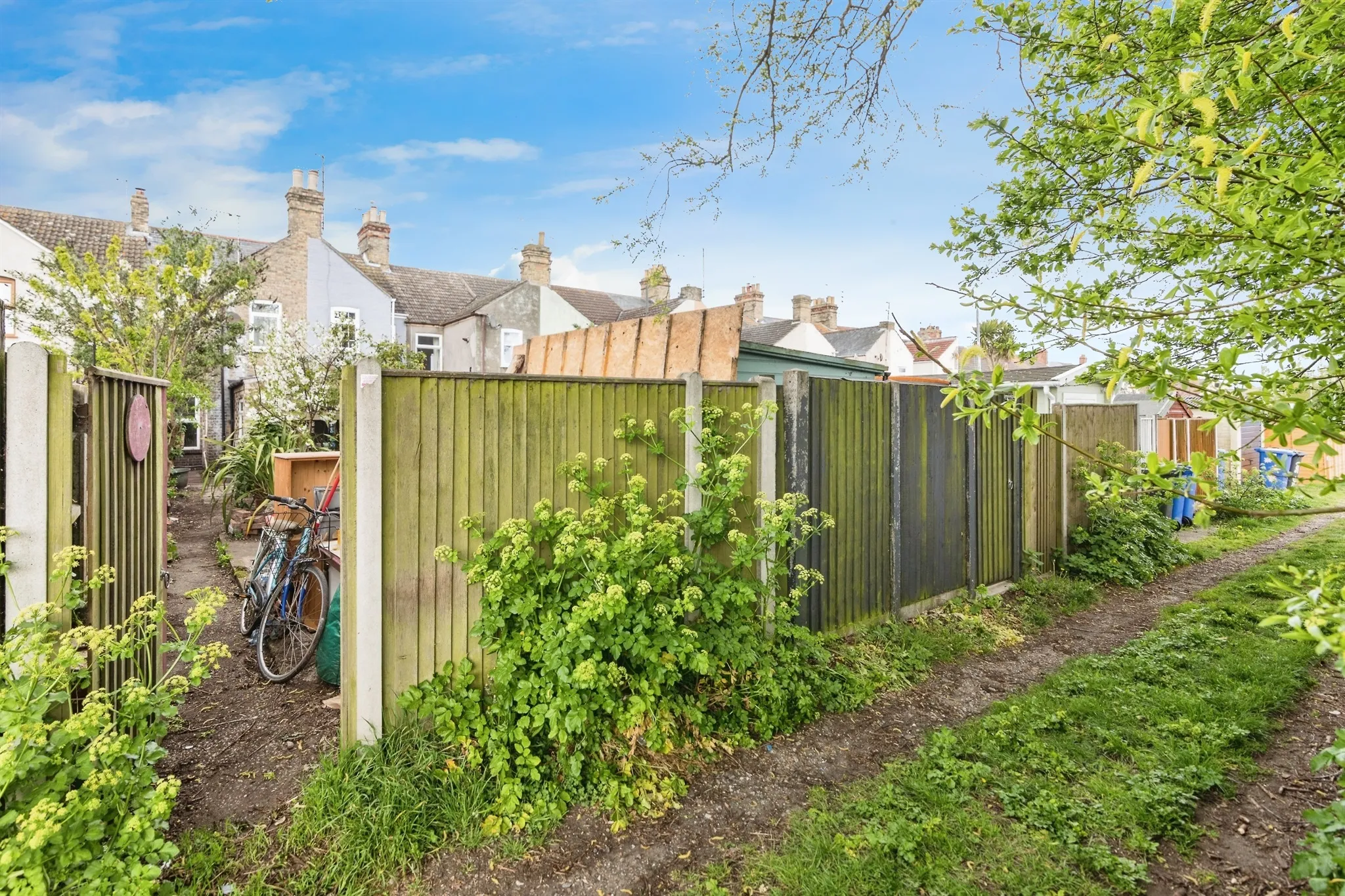 3 bed Terraced