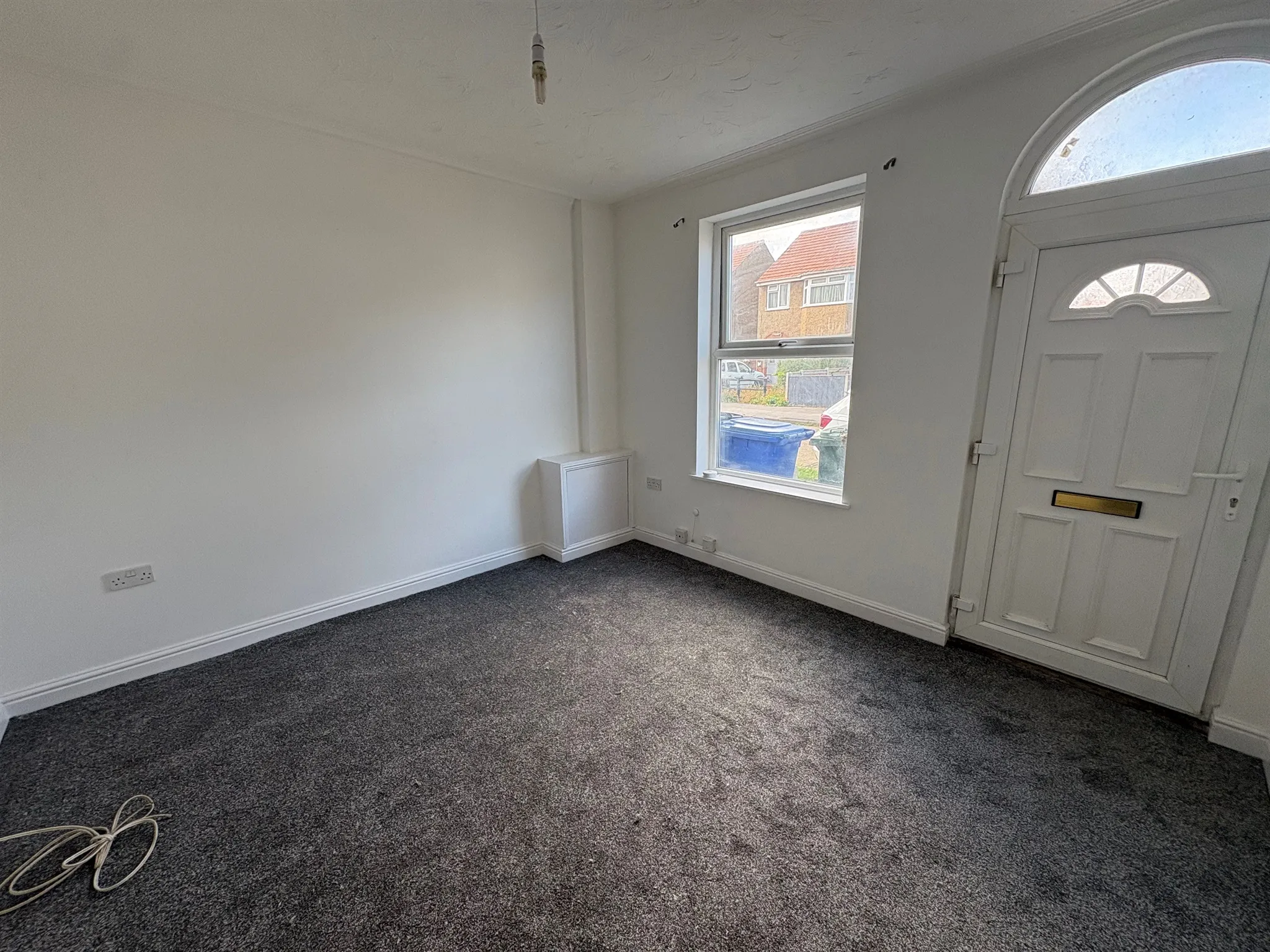 3 bed Terraced