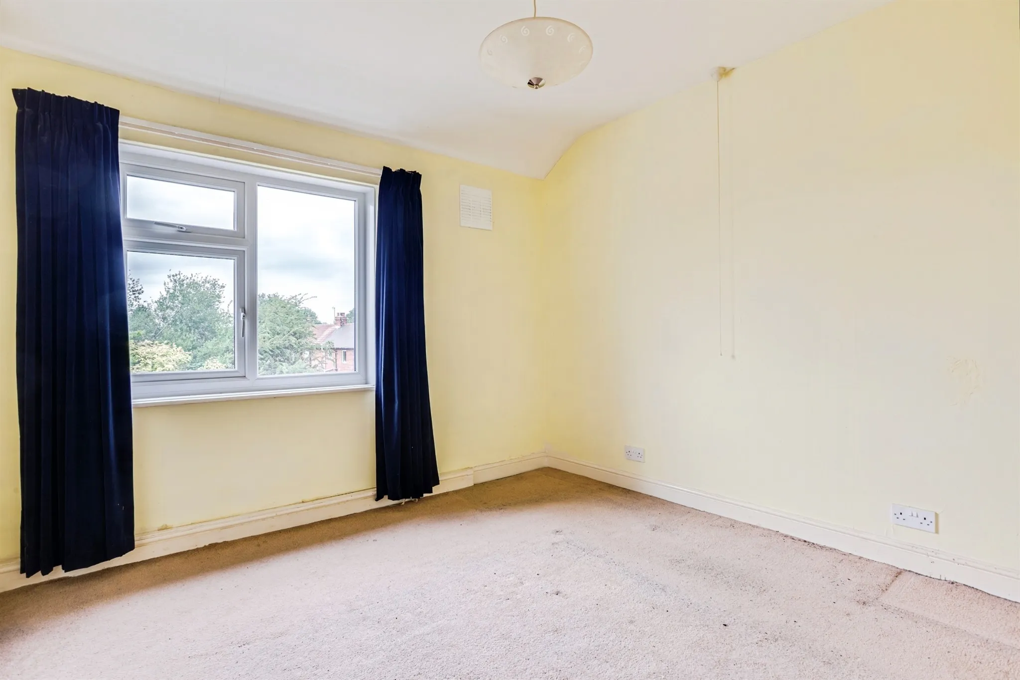 3 bed Terraced