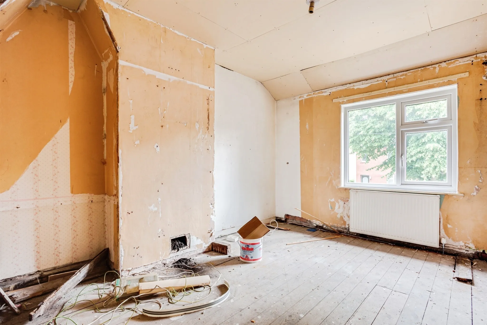 3 bed Terraced
