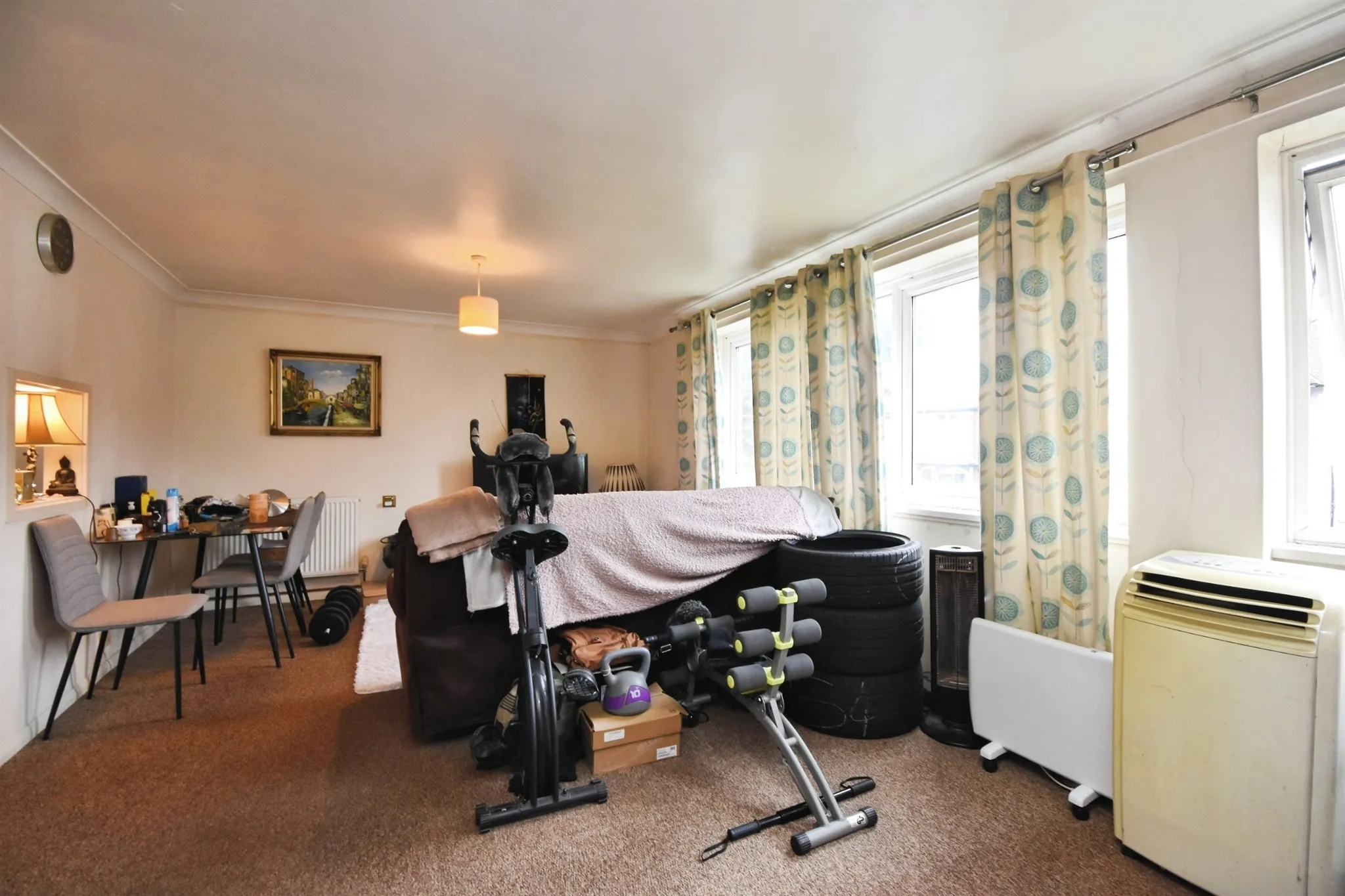 1 bed Apartment