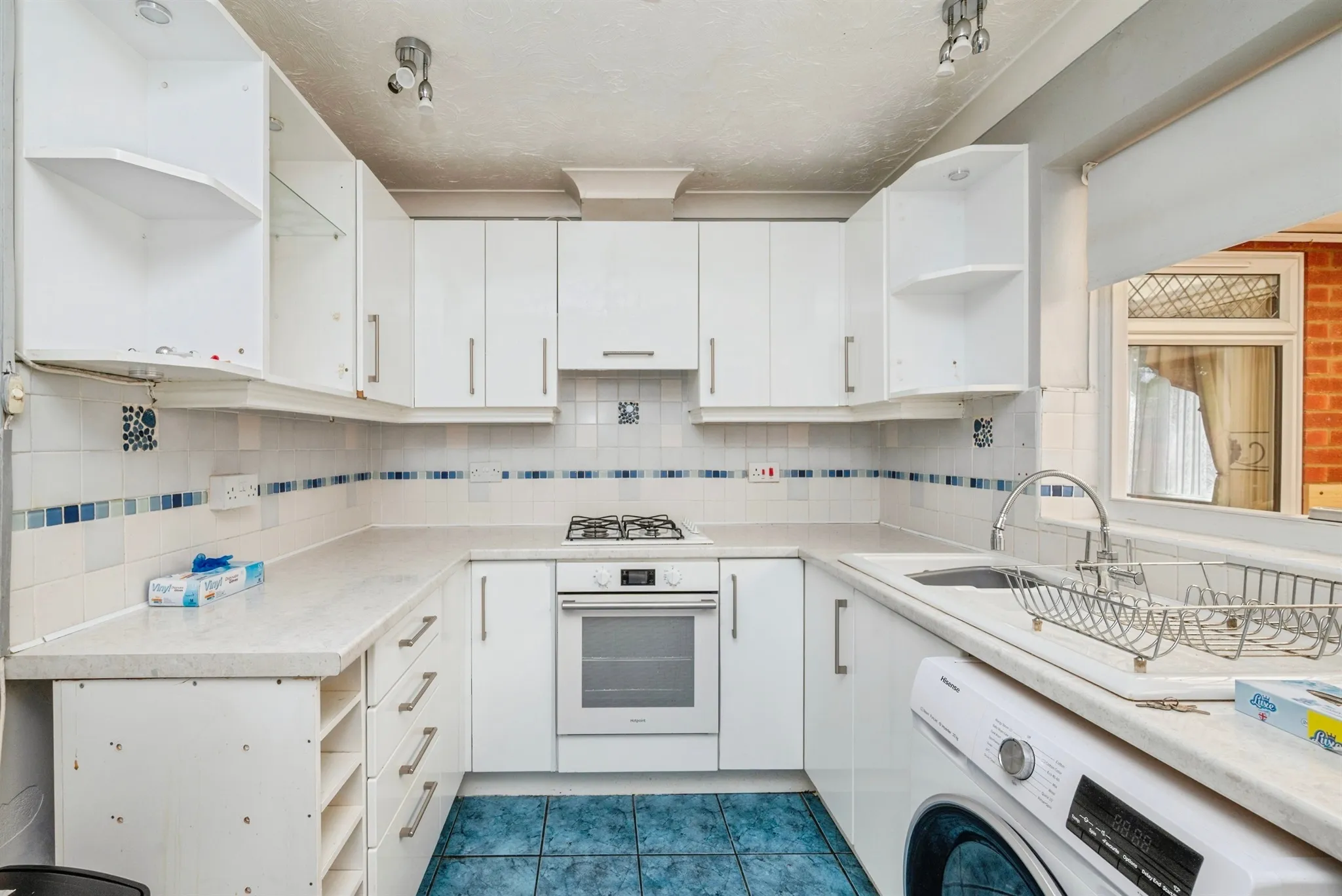 2 bed Detached Bungalow