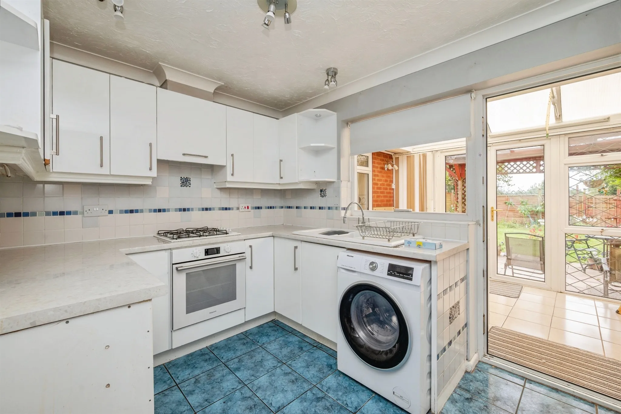2 bed Detached Bungalow